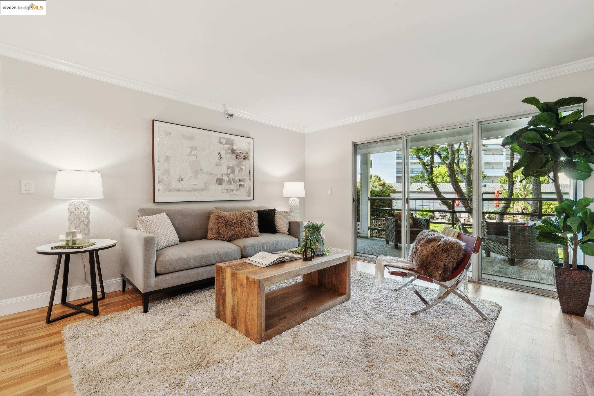 1207 Melville Square # 114