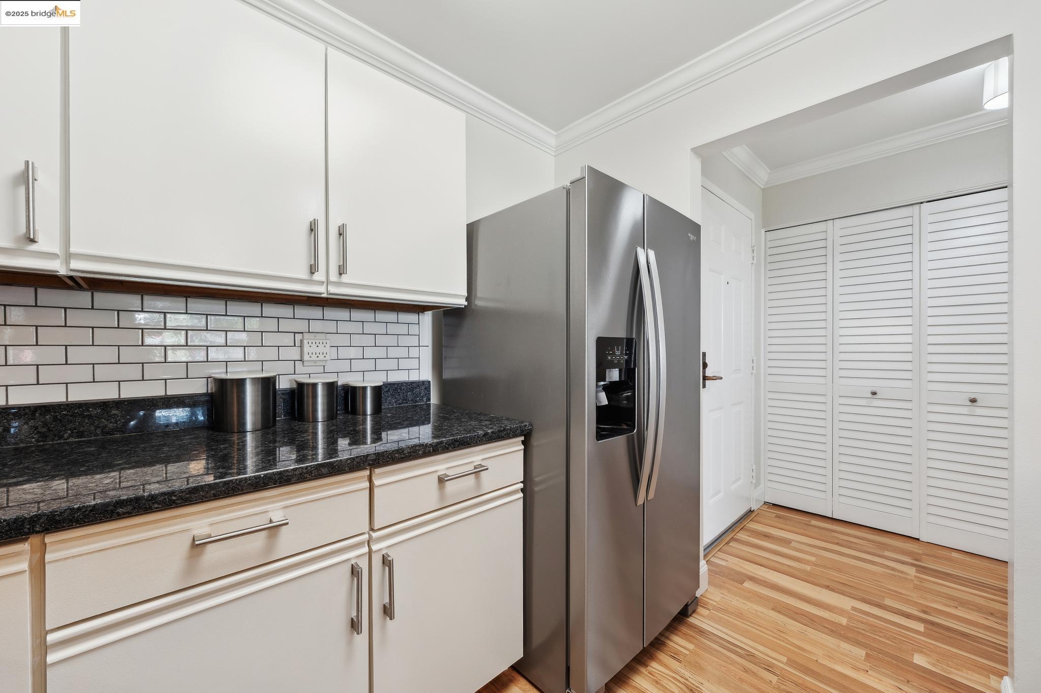 1207 Melville Square # 114