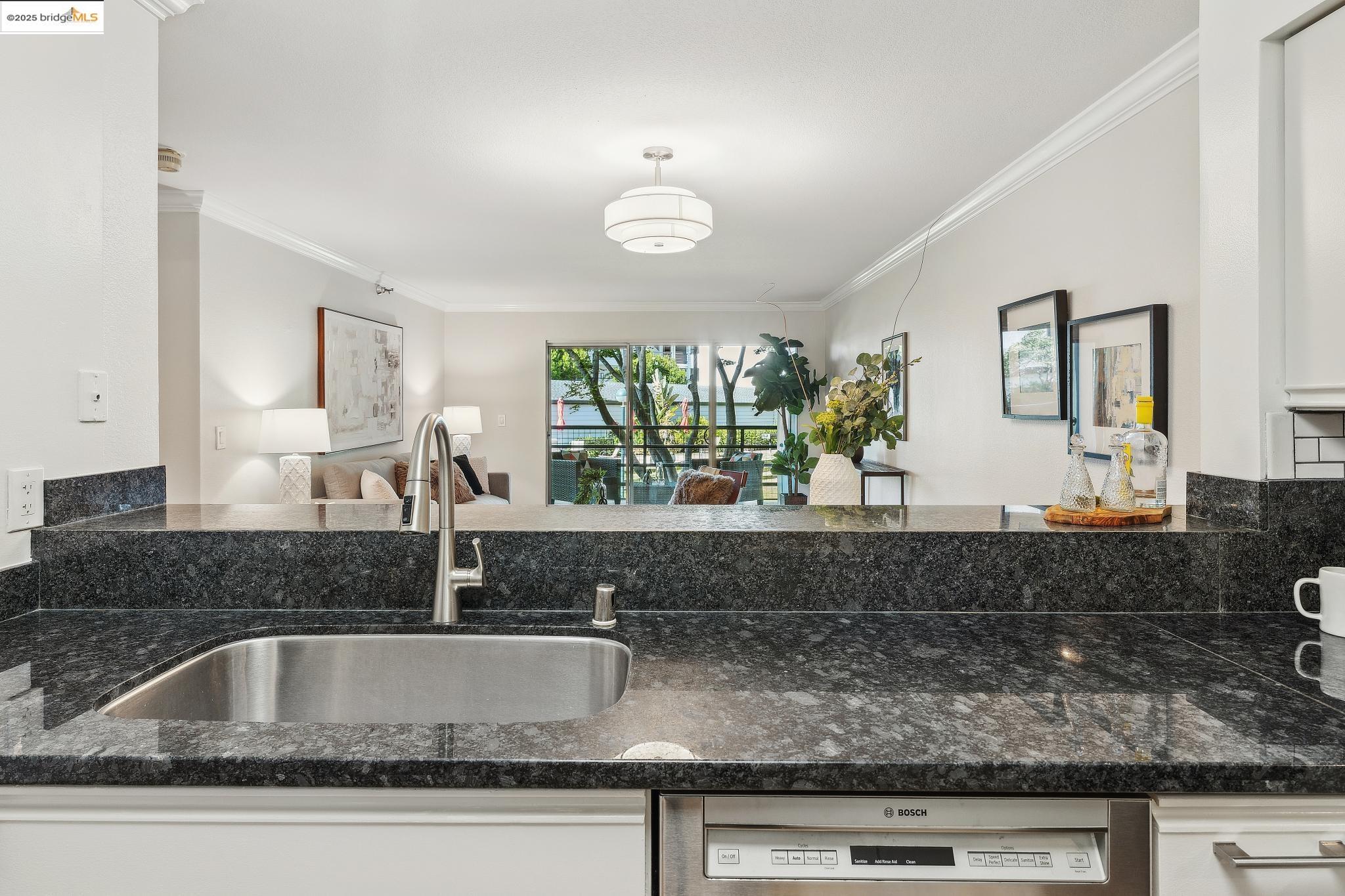 1207 Melville Square # 114