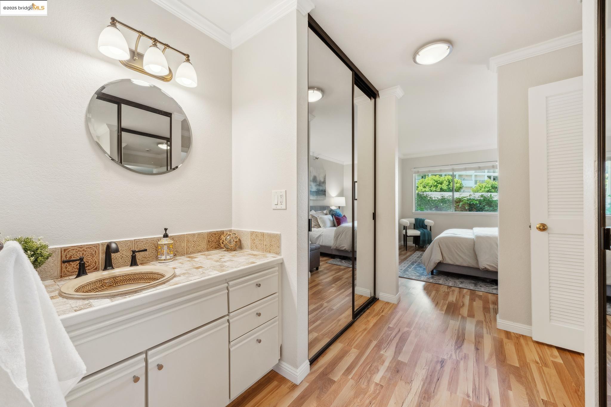 1207 Melville Square # 114