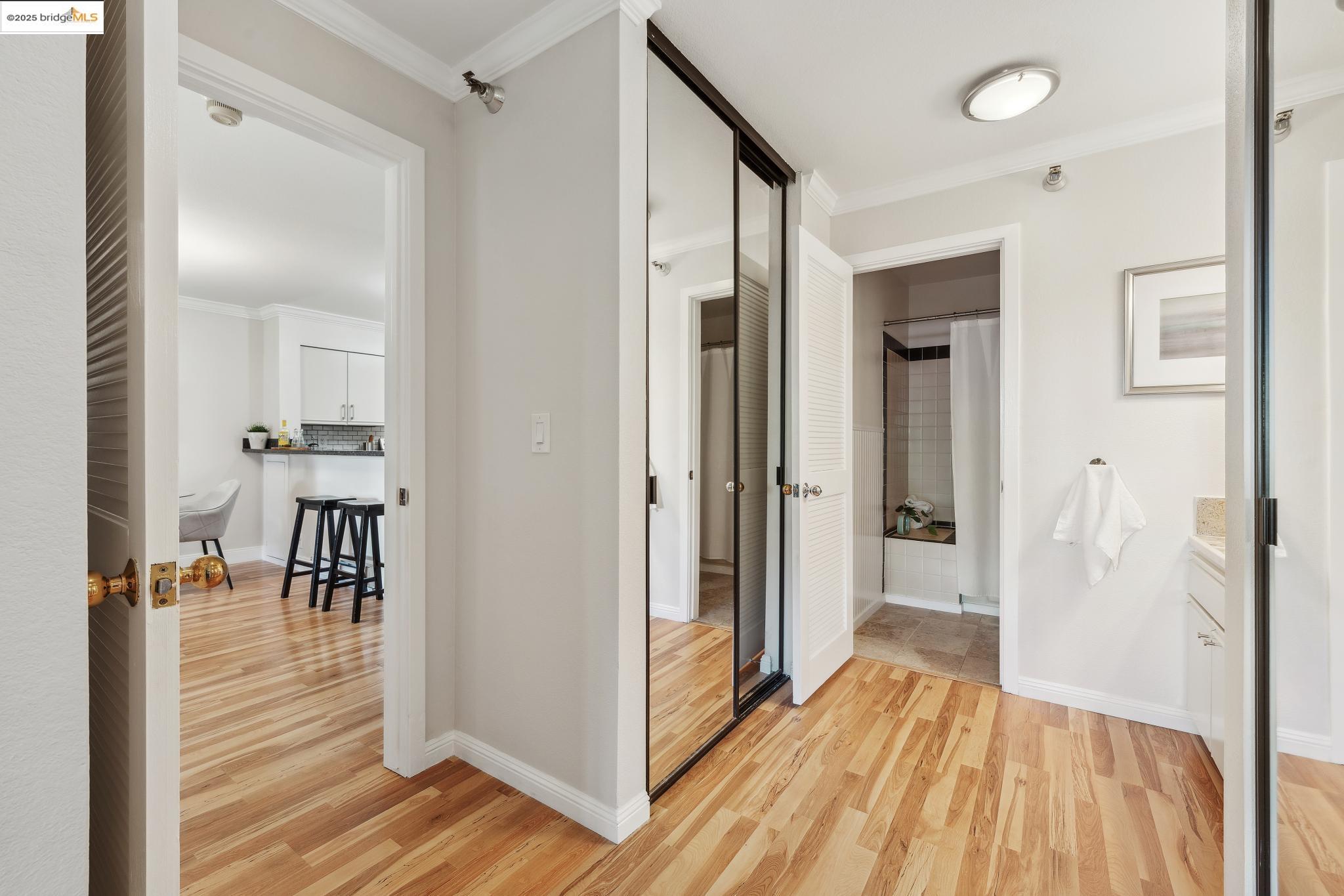 1207 Melville Square # 114