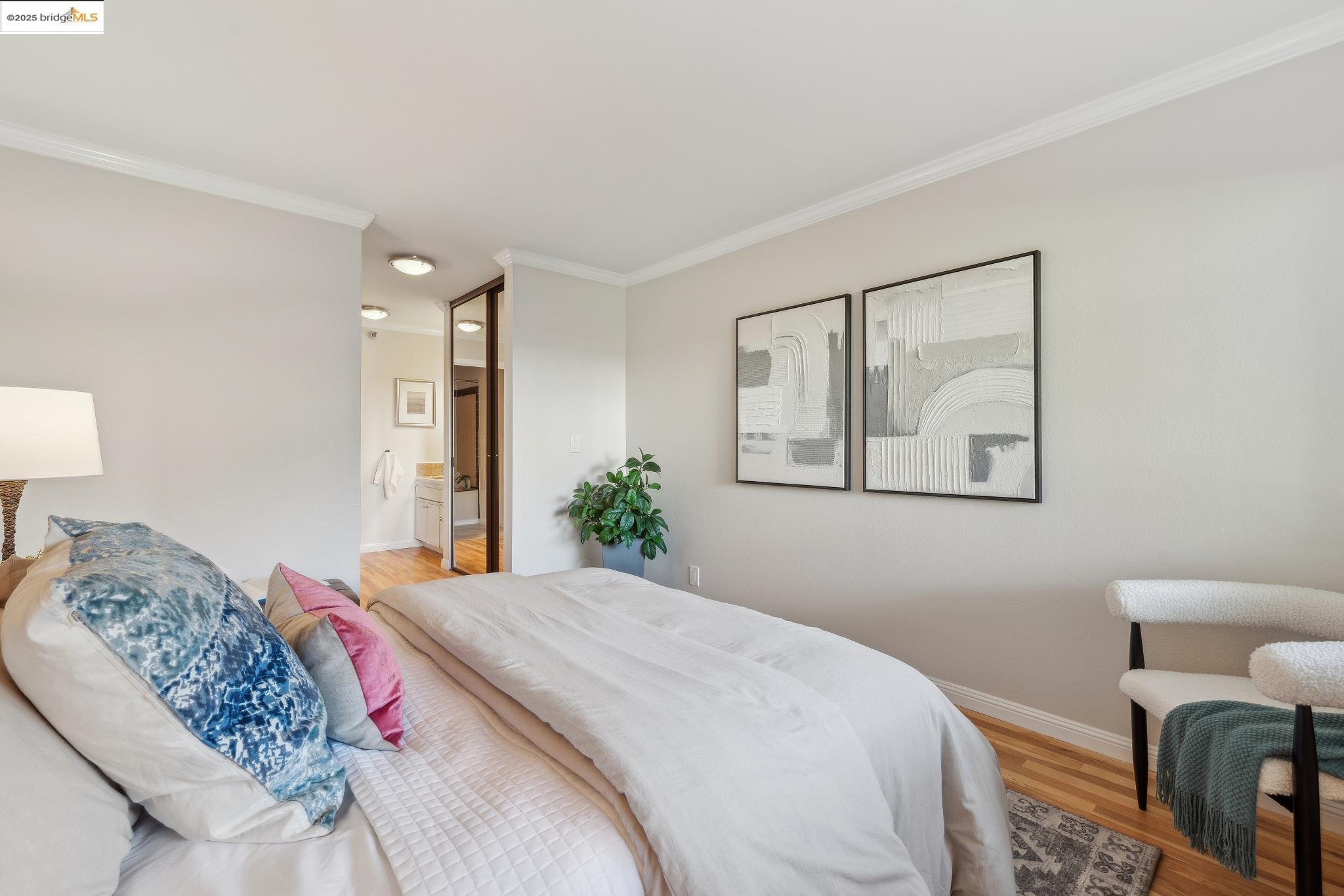 1207 Melville Square # 114