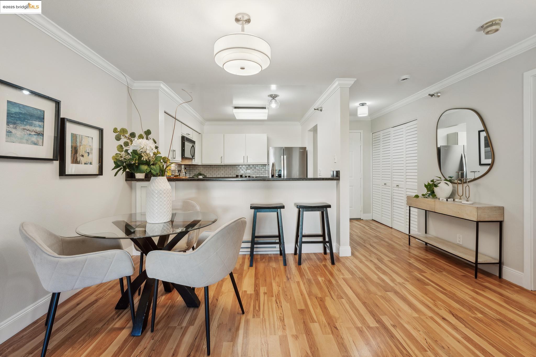 1207 Melville Square # 114