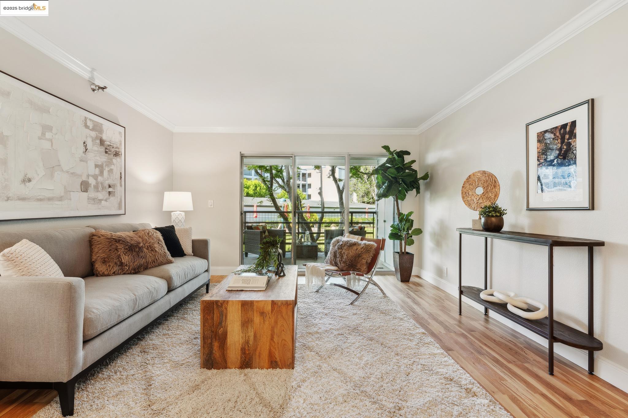 1207 Melville Square # 114