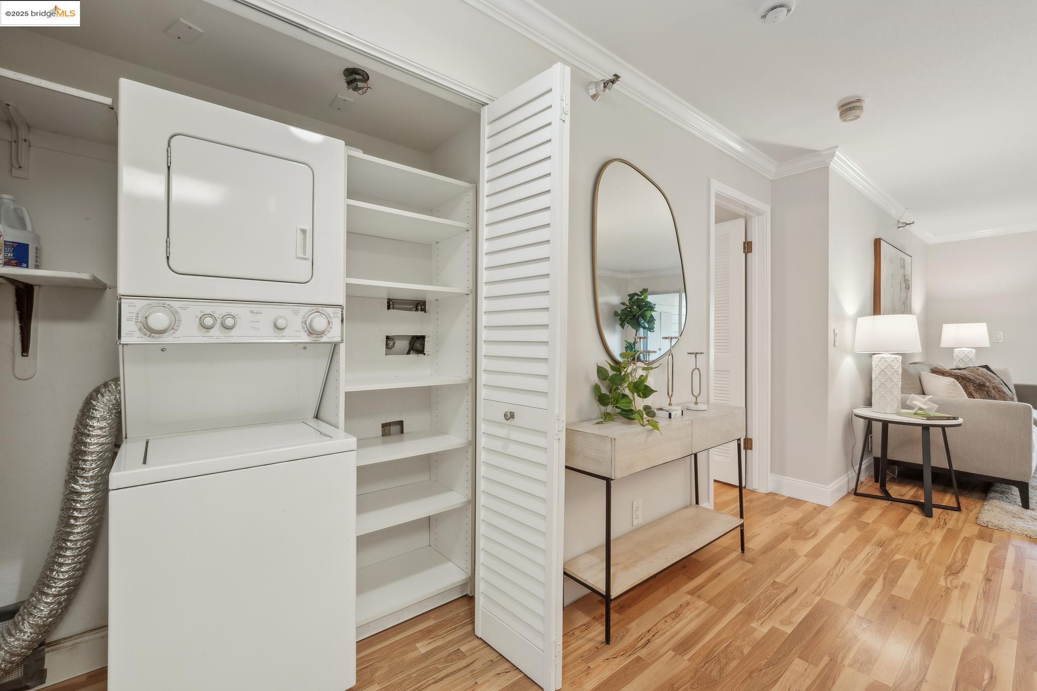 1207 Melville Square # 114