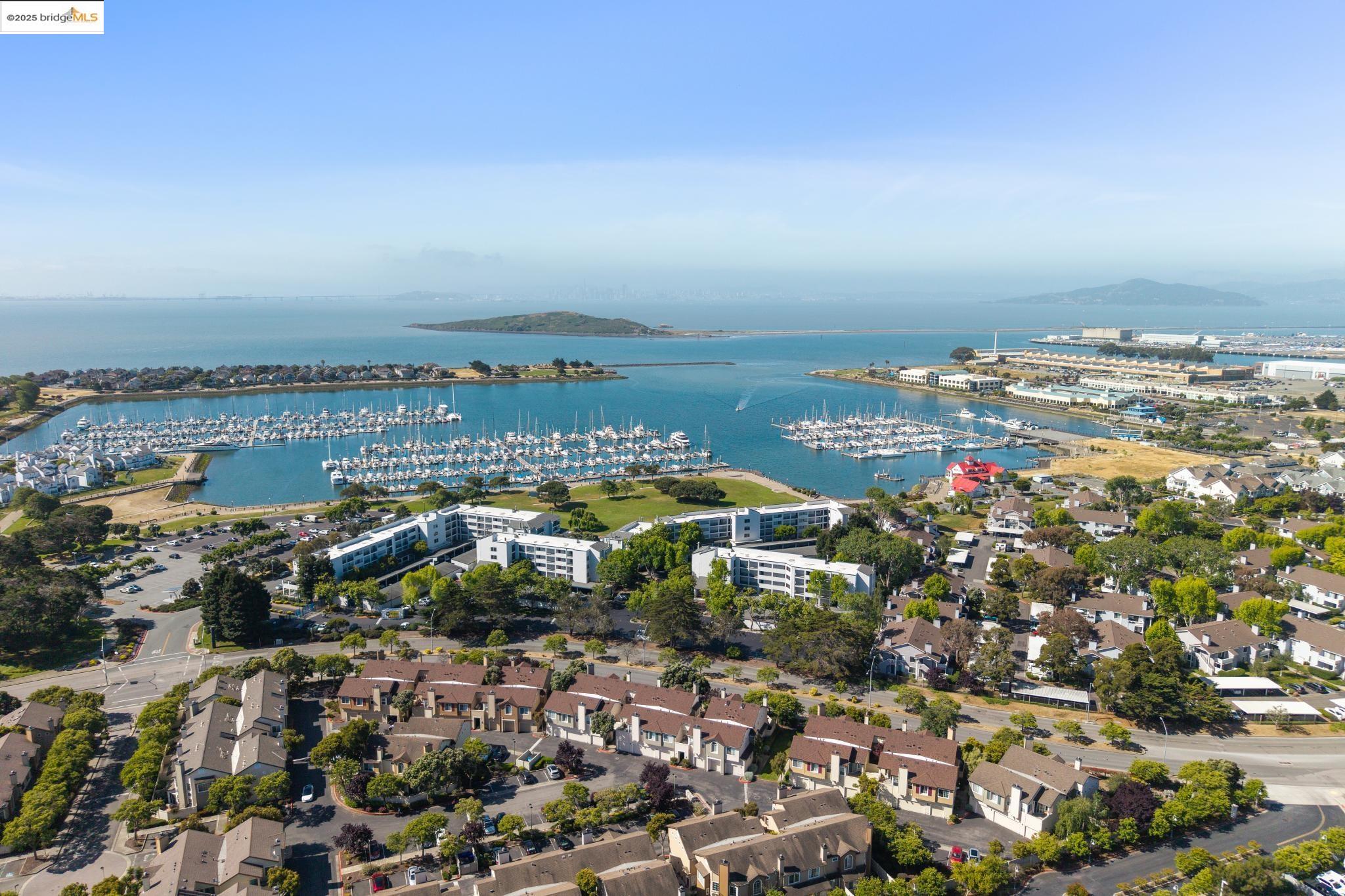 1207 Melville Square # 114