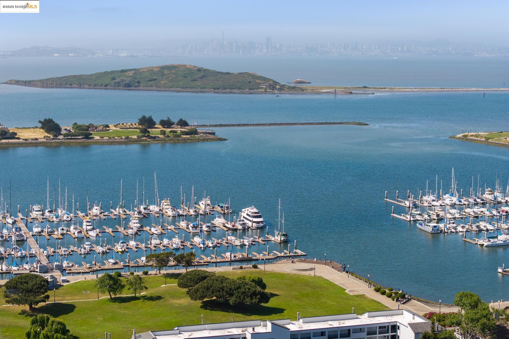 1207 Melville Square # 114