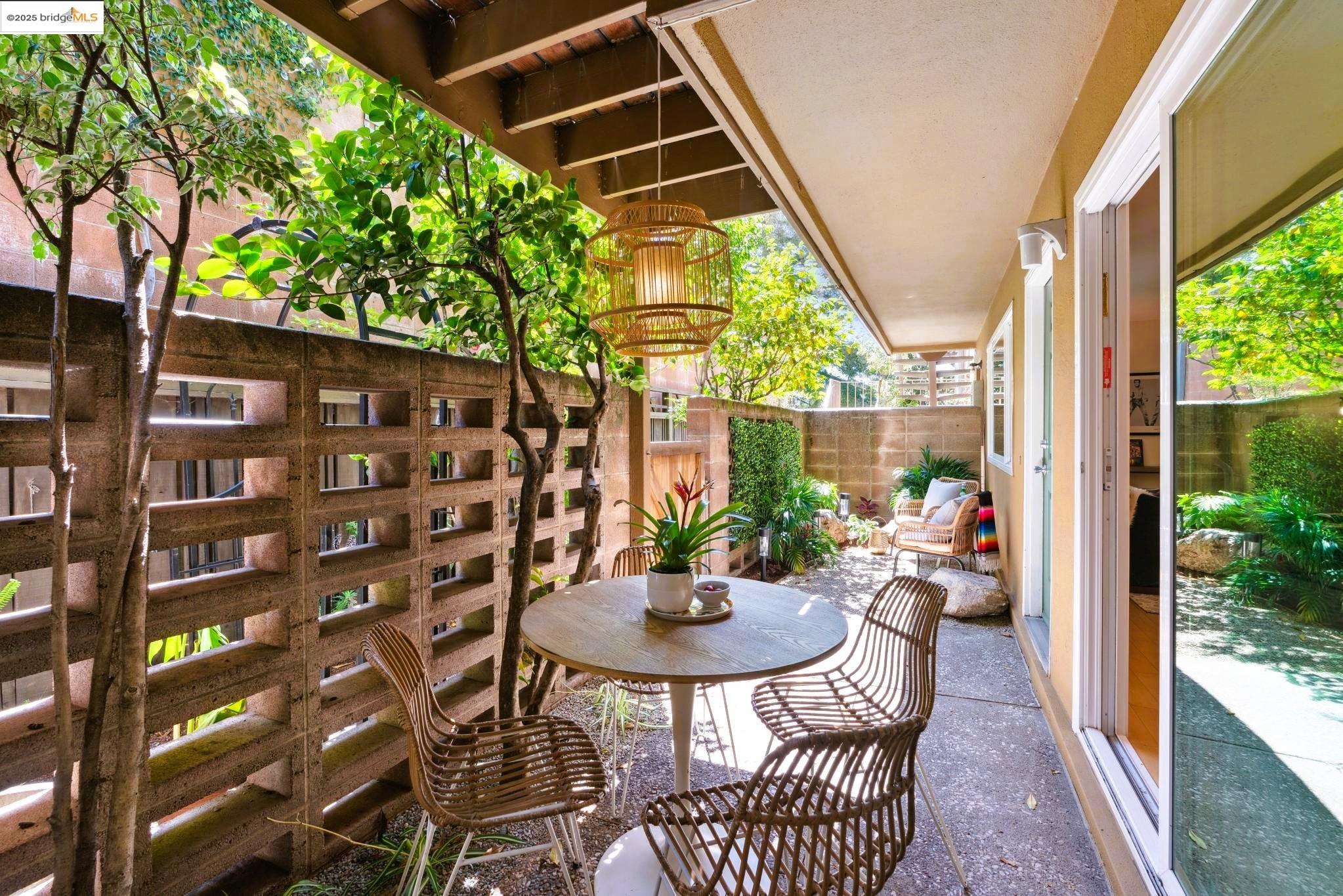 1337 Henry Street # A