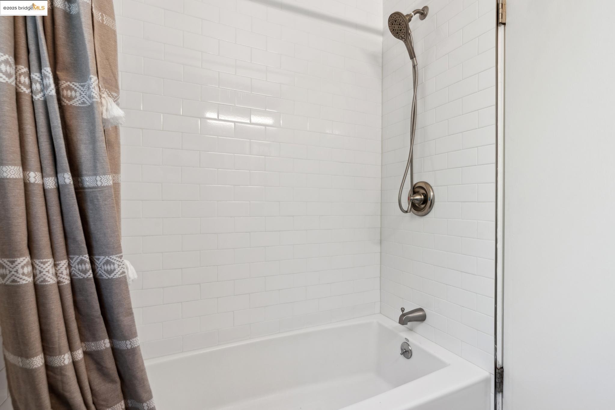 1337 Henry Street # A