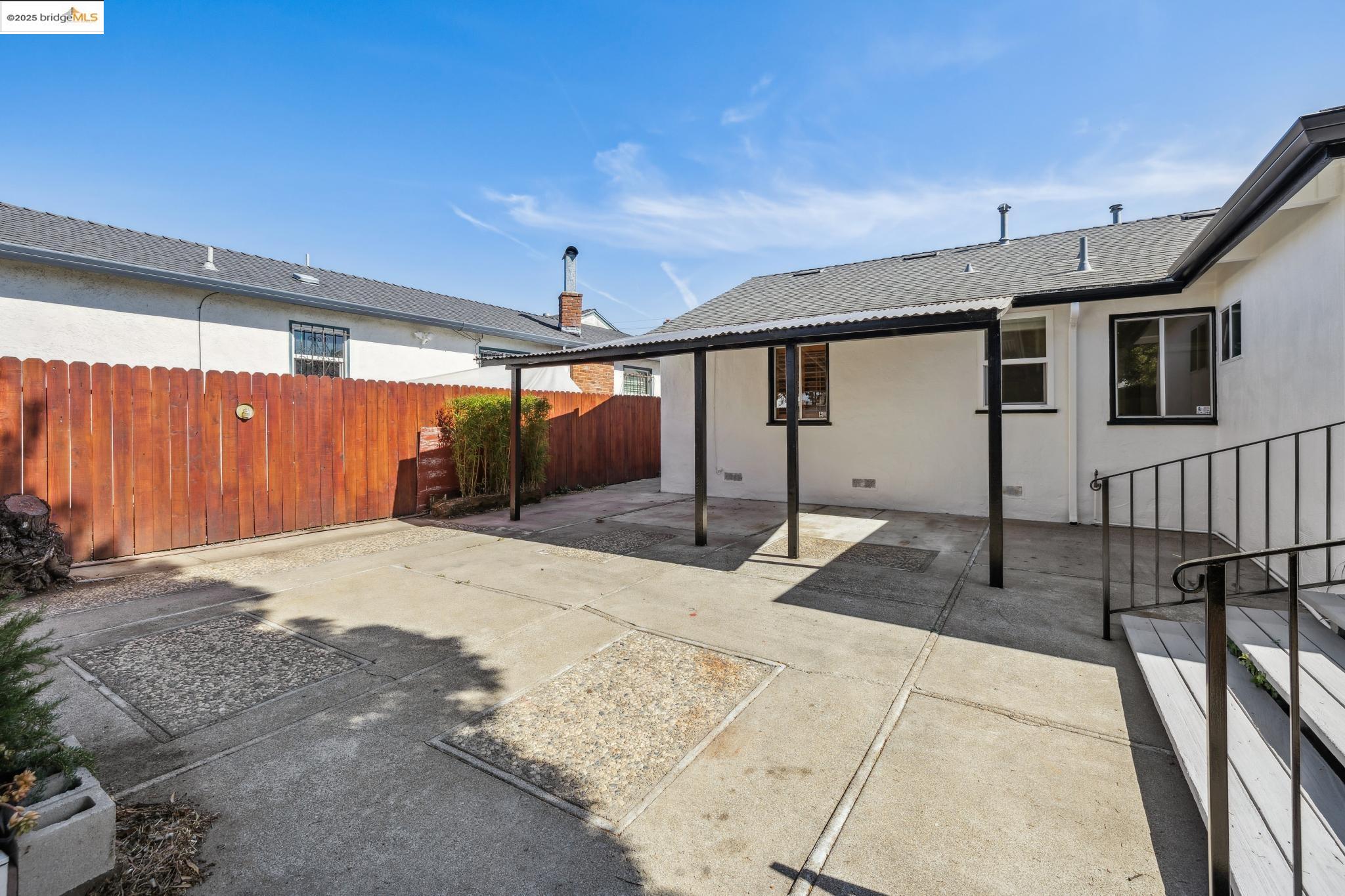 3439 Andrade Ave
