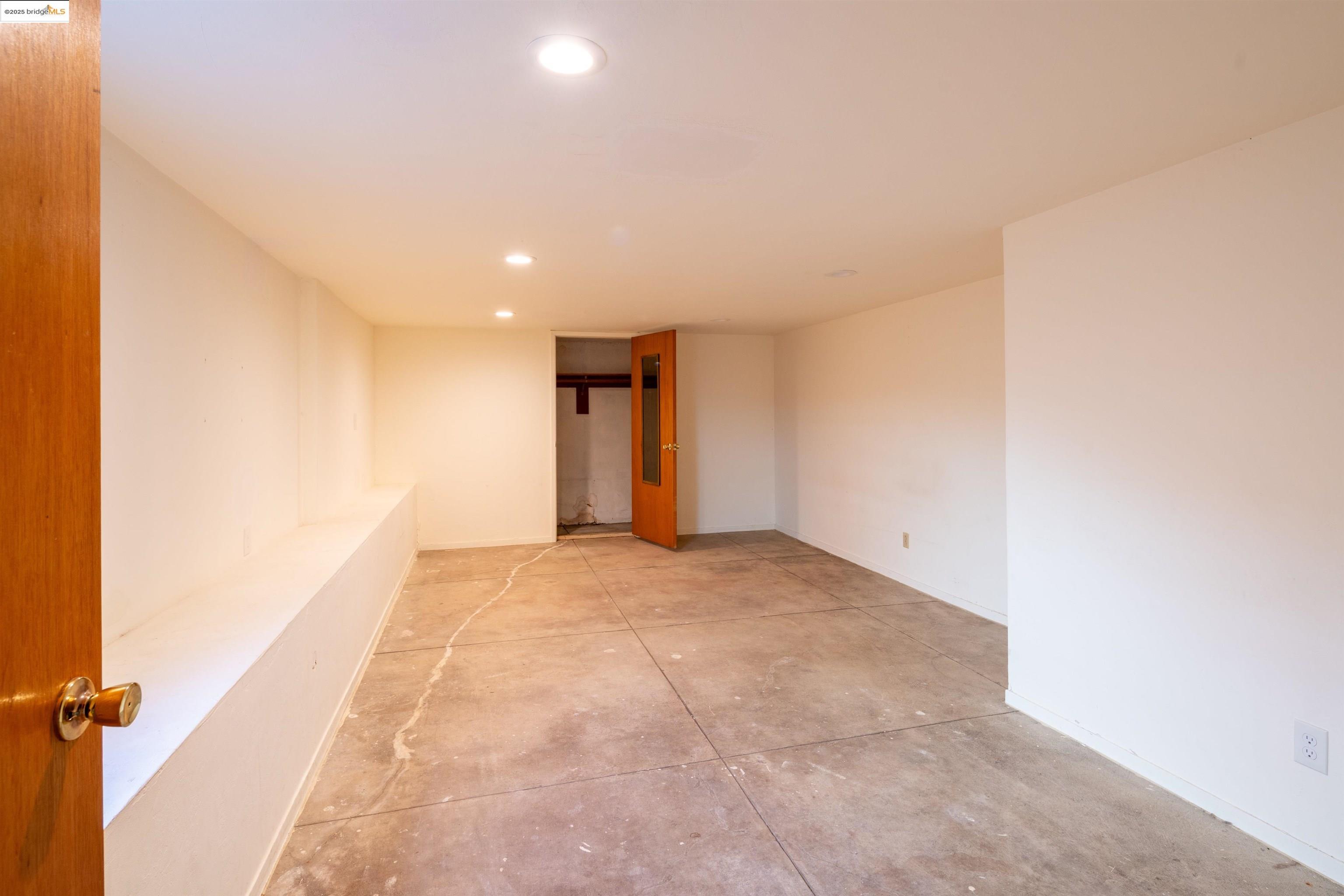 1115 Blake St