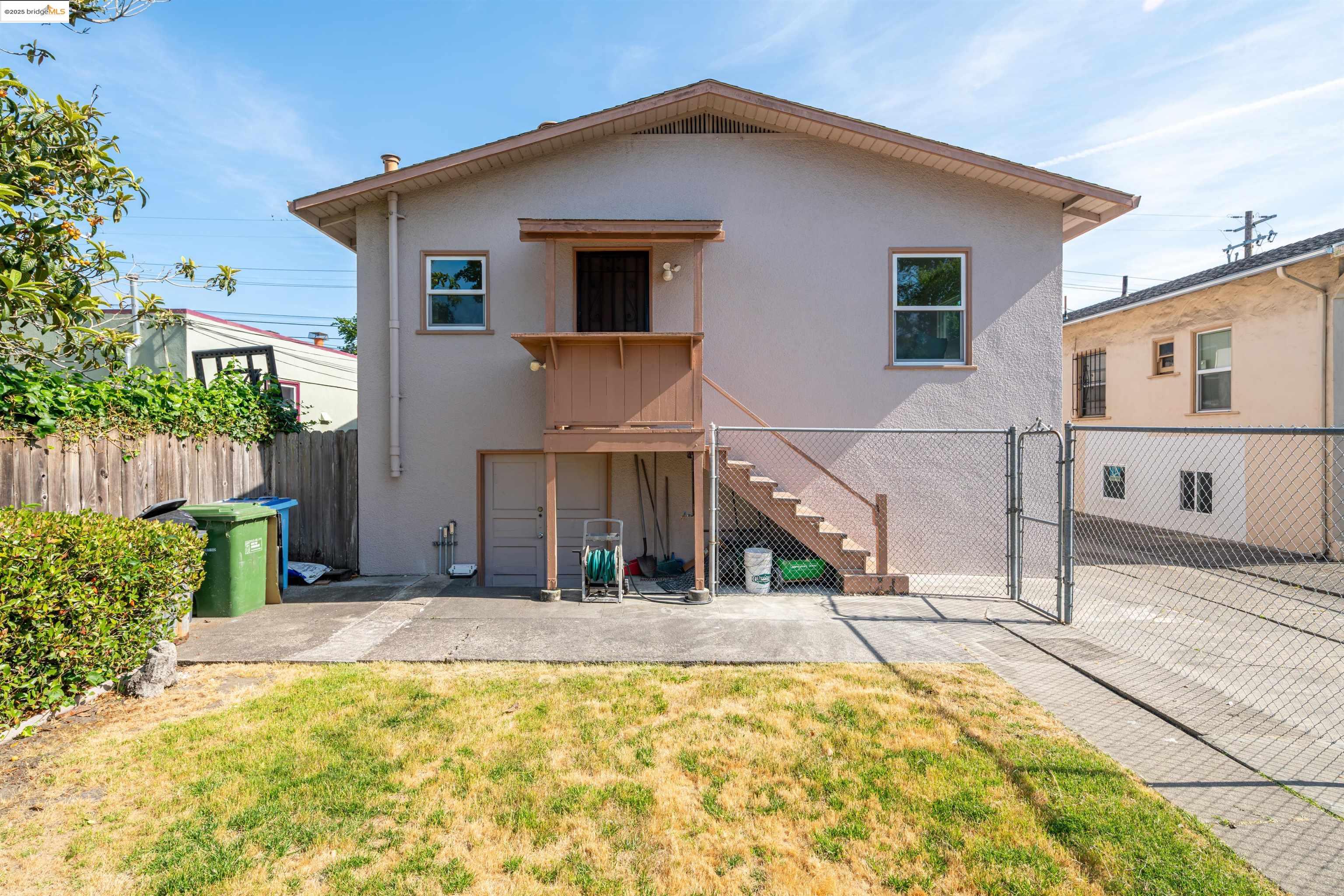 1115 Blake St