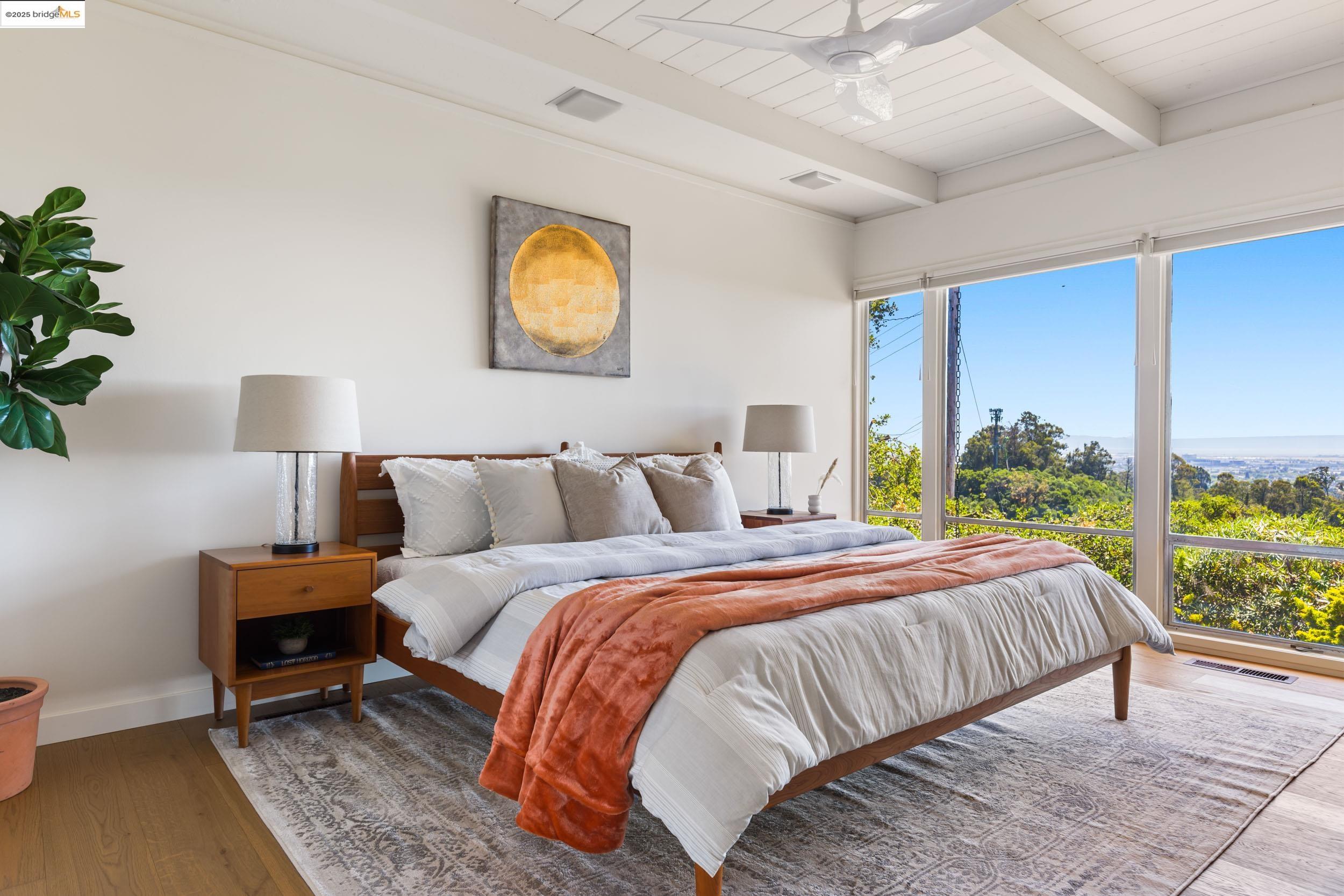 4500 Mountain View Ave