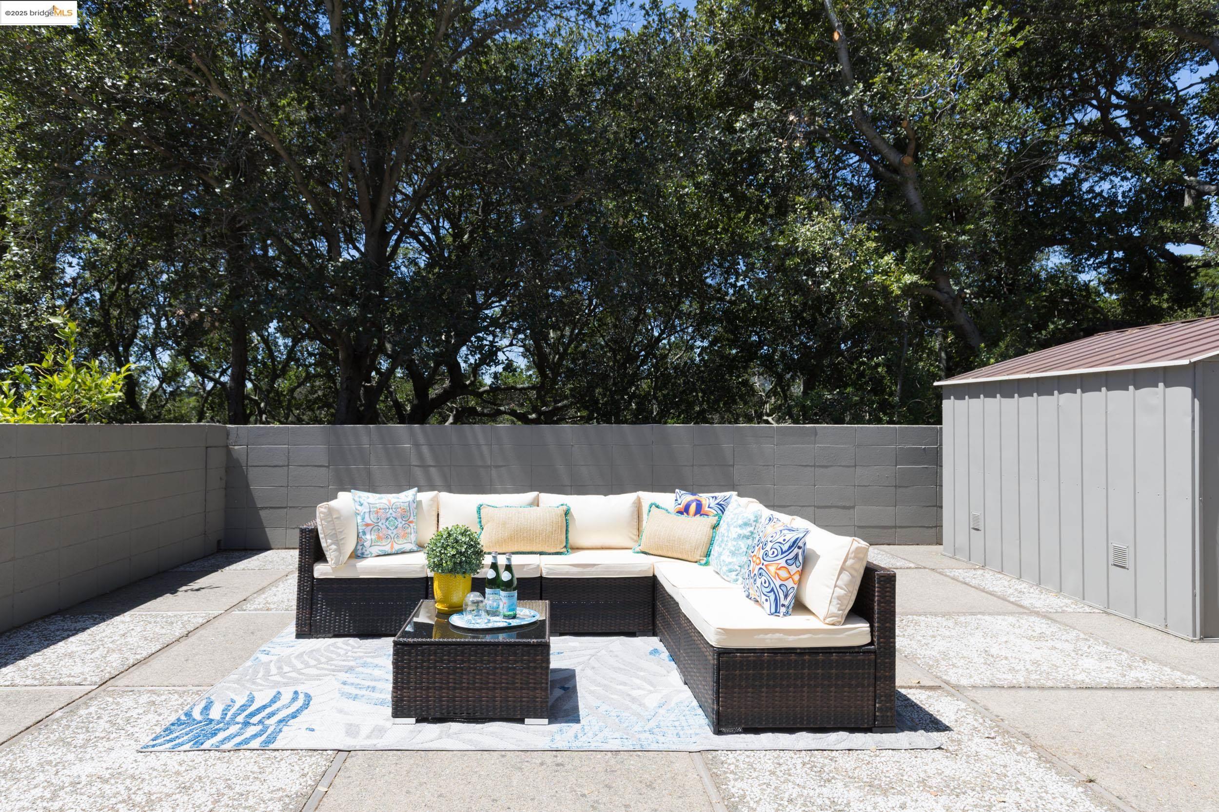 4500 Mountain View Ave