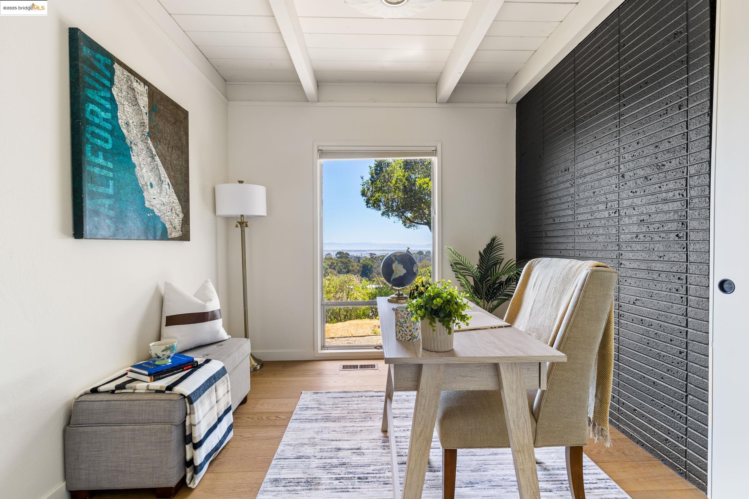 4500 Mountain View Ave