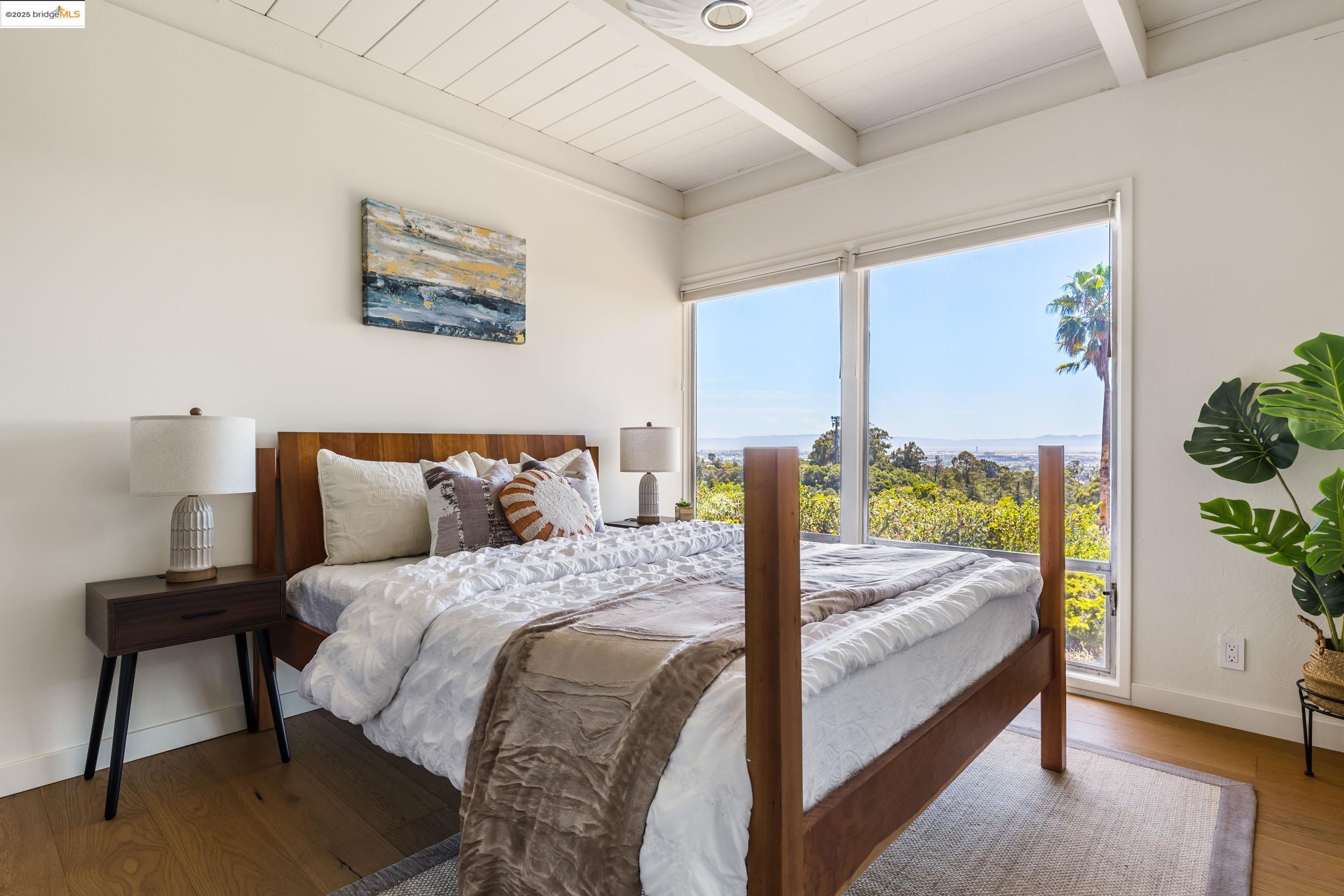 4500 Mountain View Ave