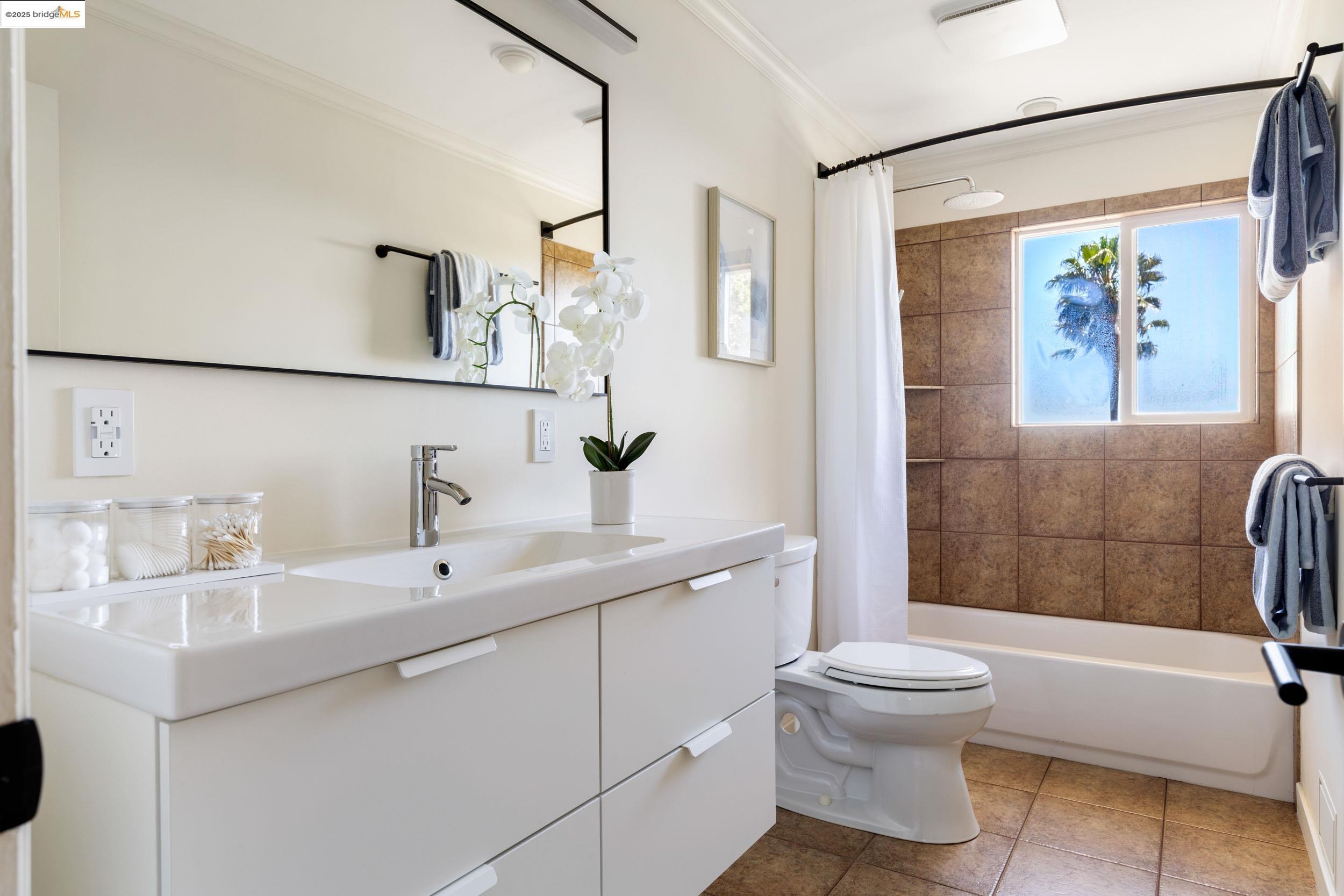 4500 Mountain View Ave