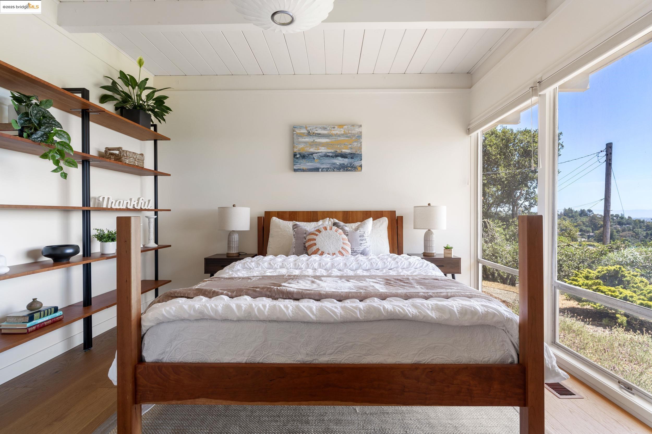 4500 Mountain View Ave