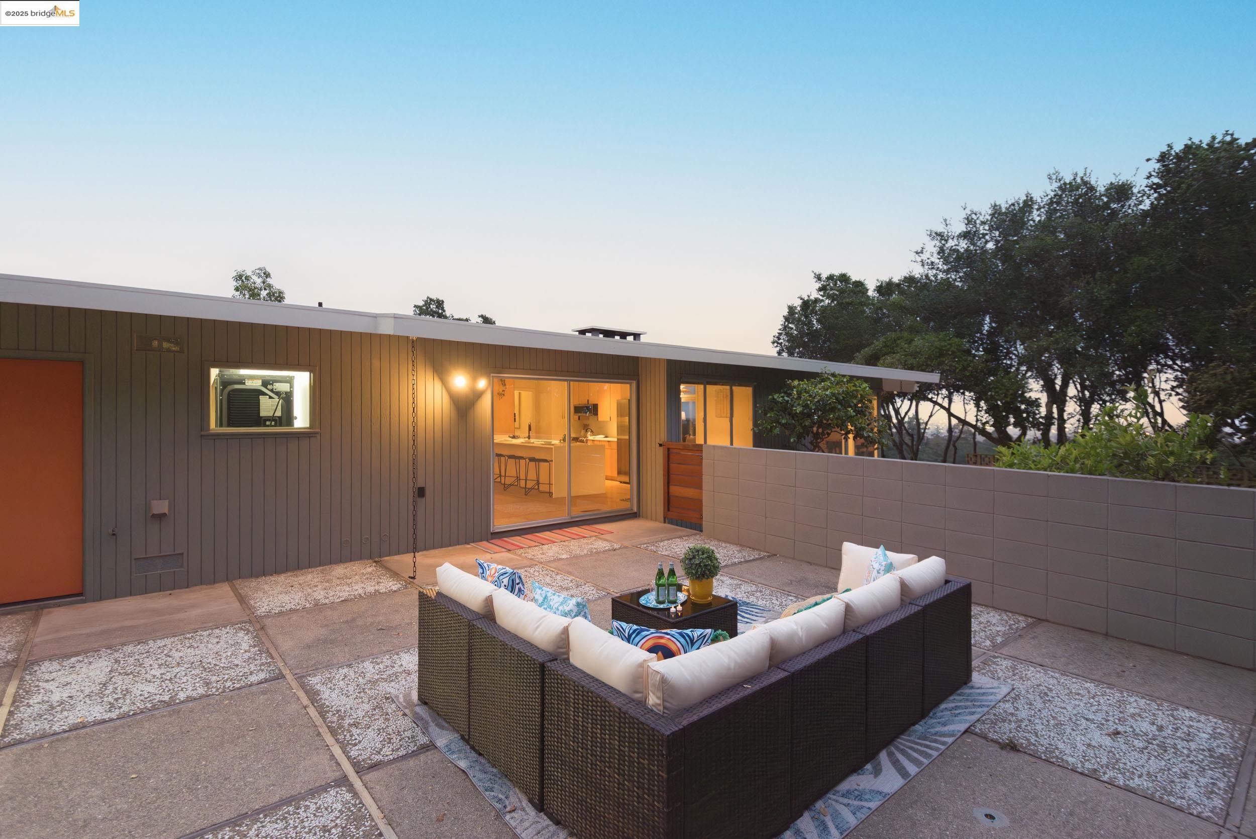 4500 Mountain View Ave