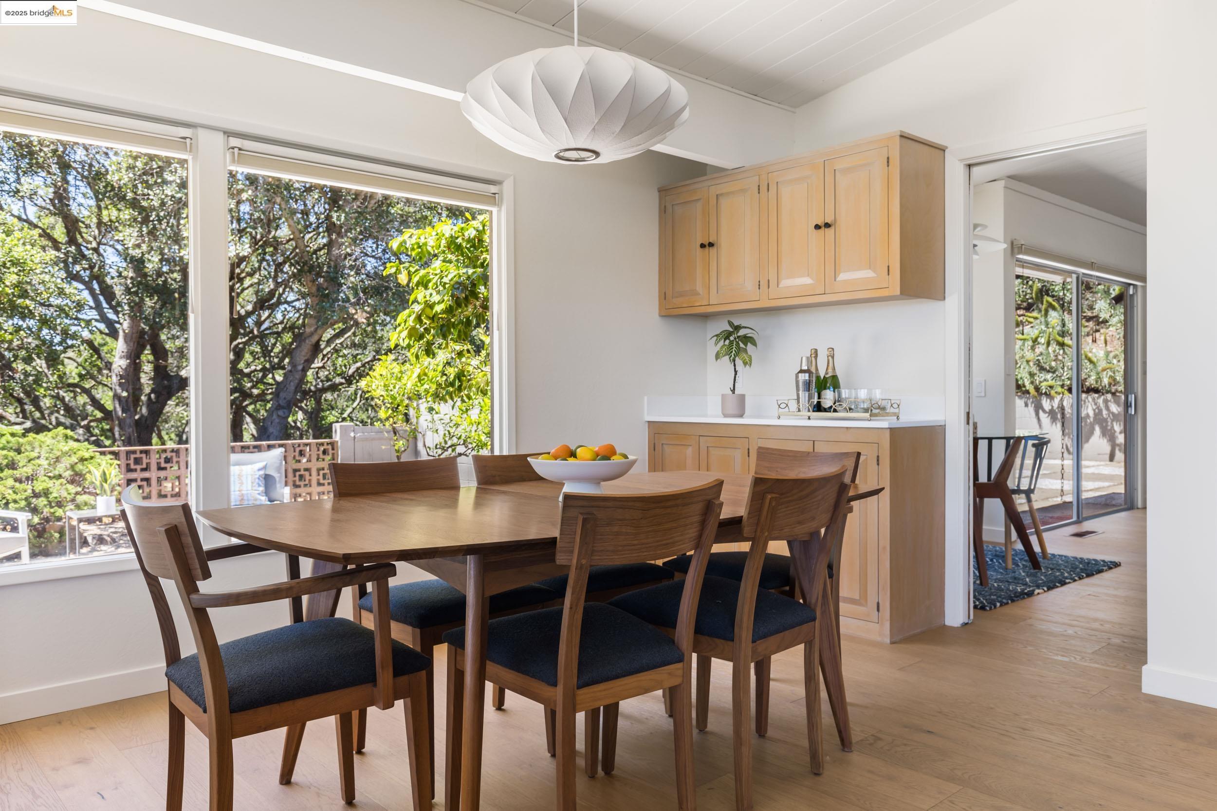 4500 Mountain View Ave