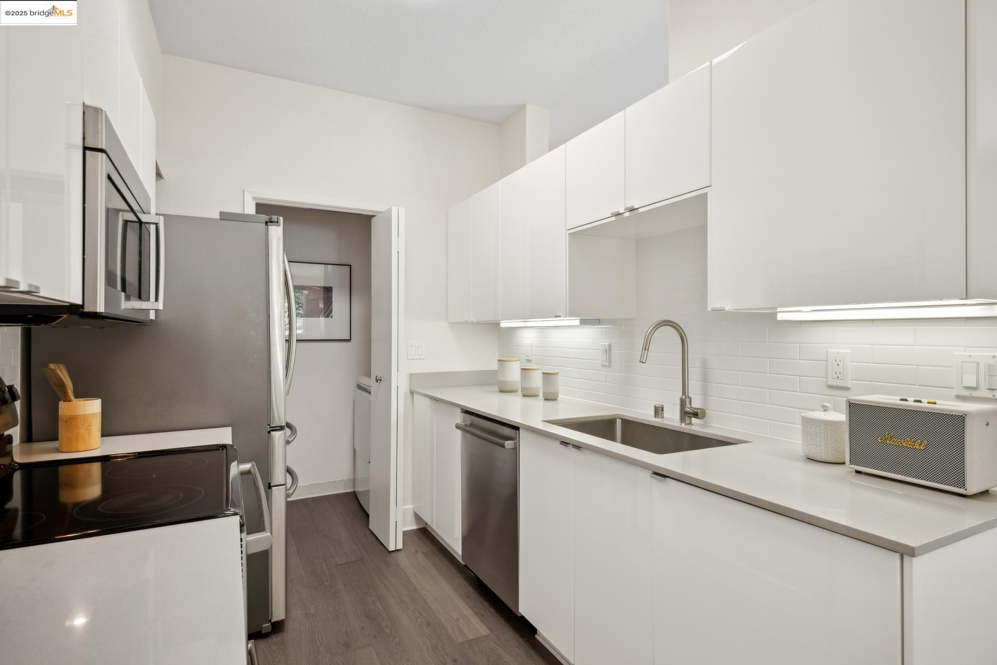 149 Shoreline Ct # 149