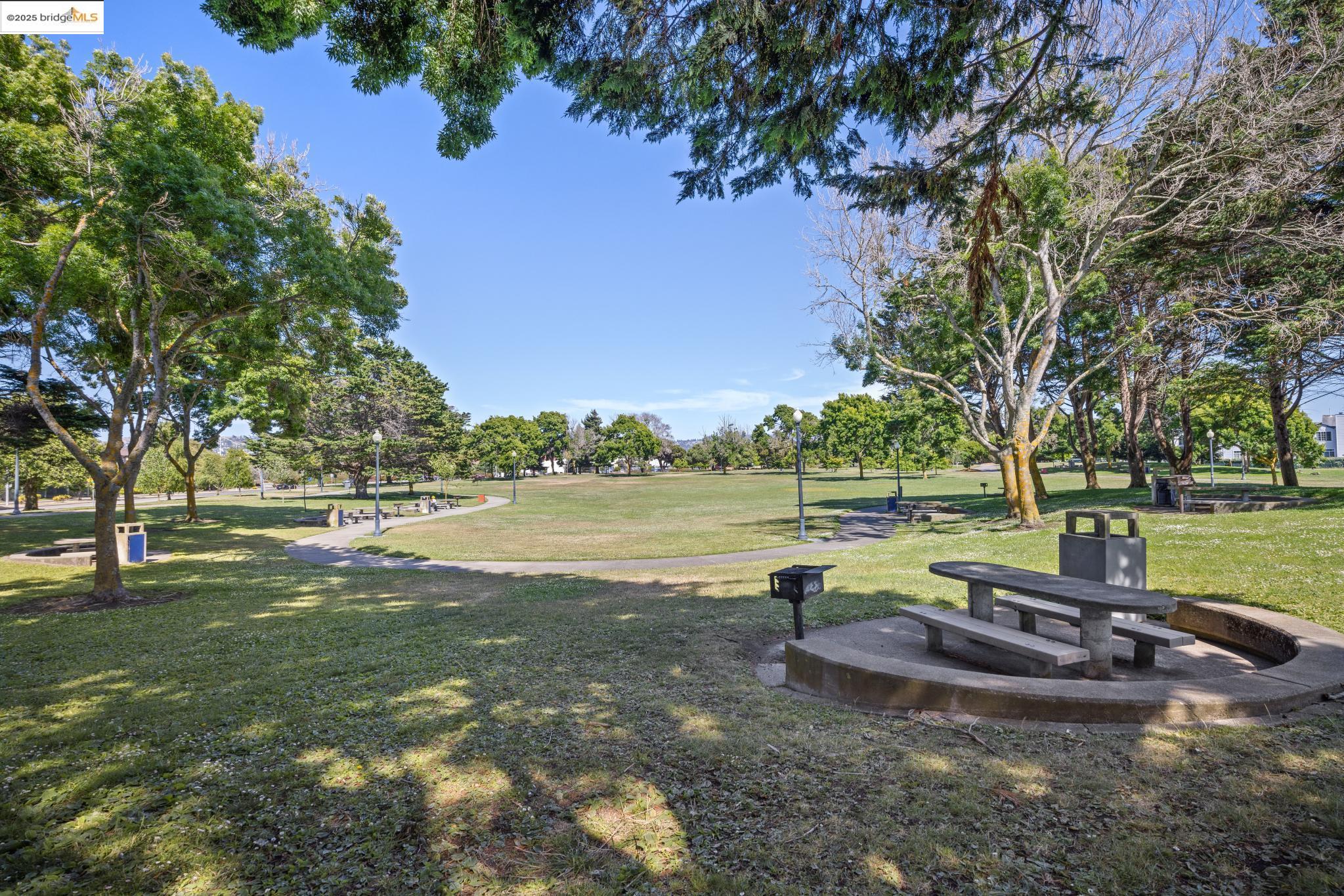 149 Shoreline Ct # 149