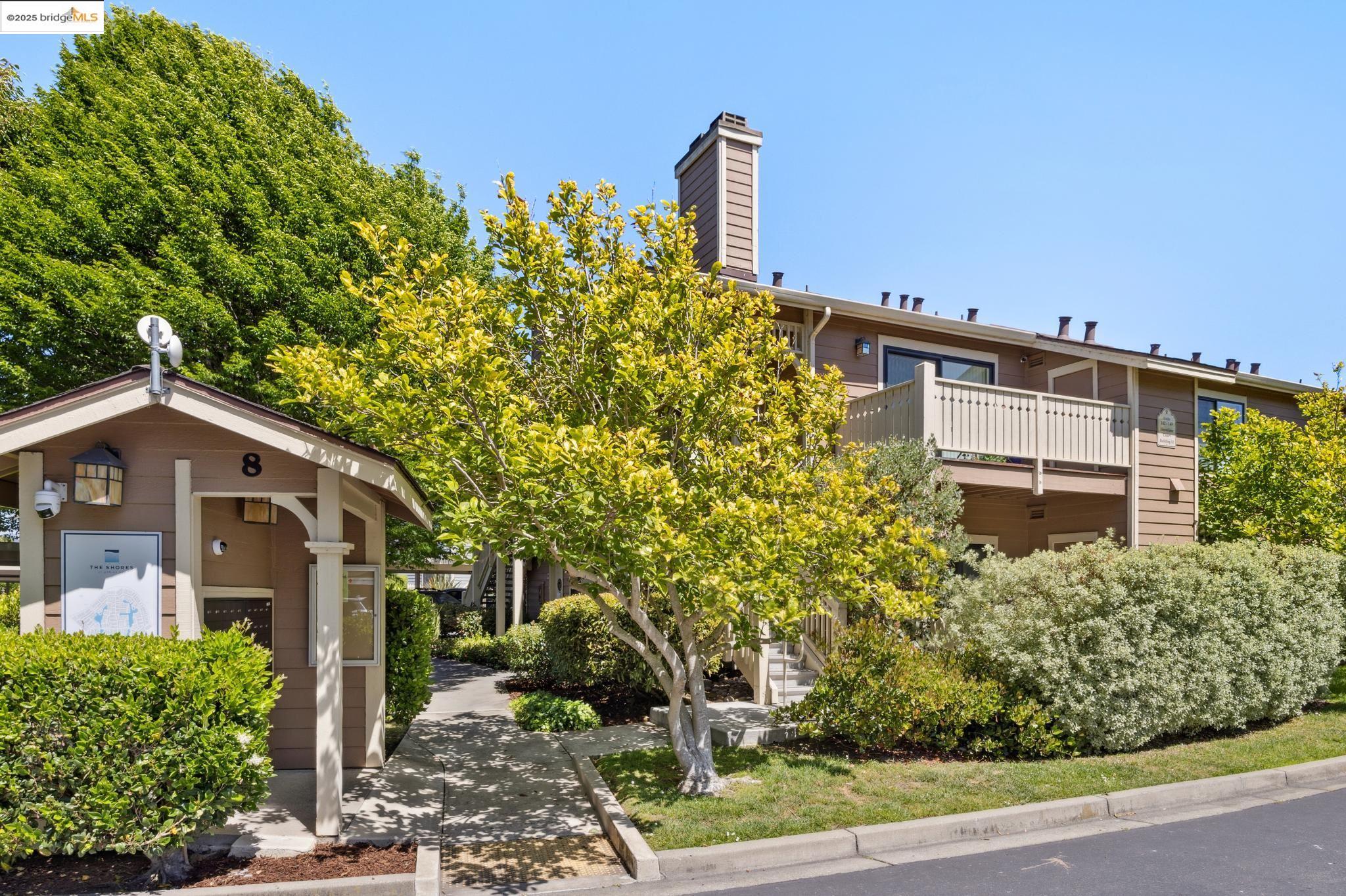 149 Shoreline Ct # 149