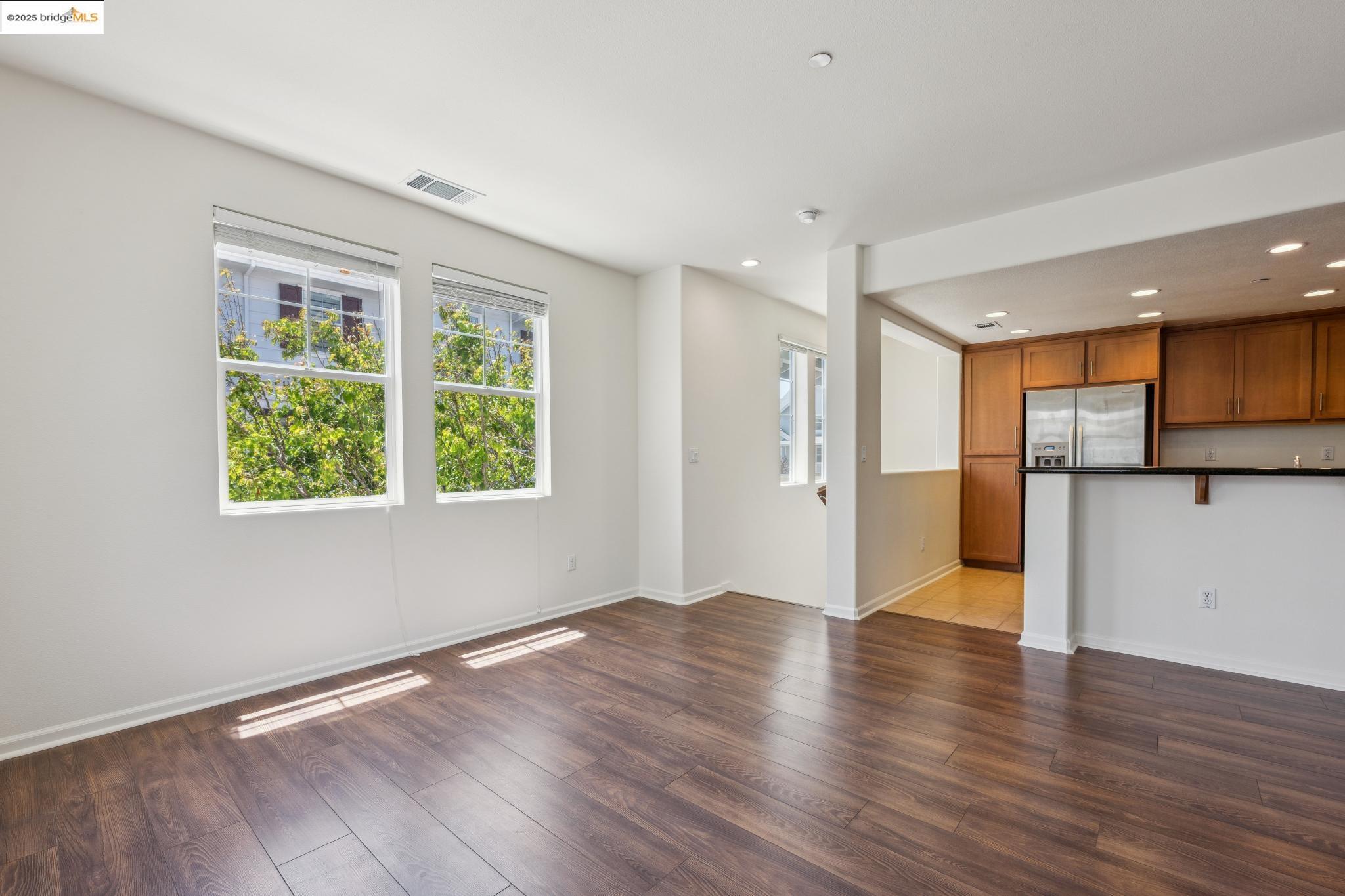 2020 Northshore Dr