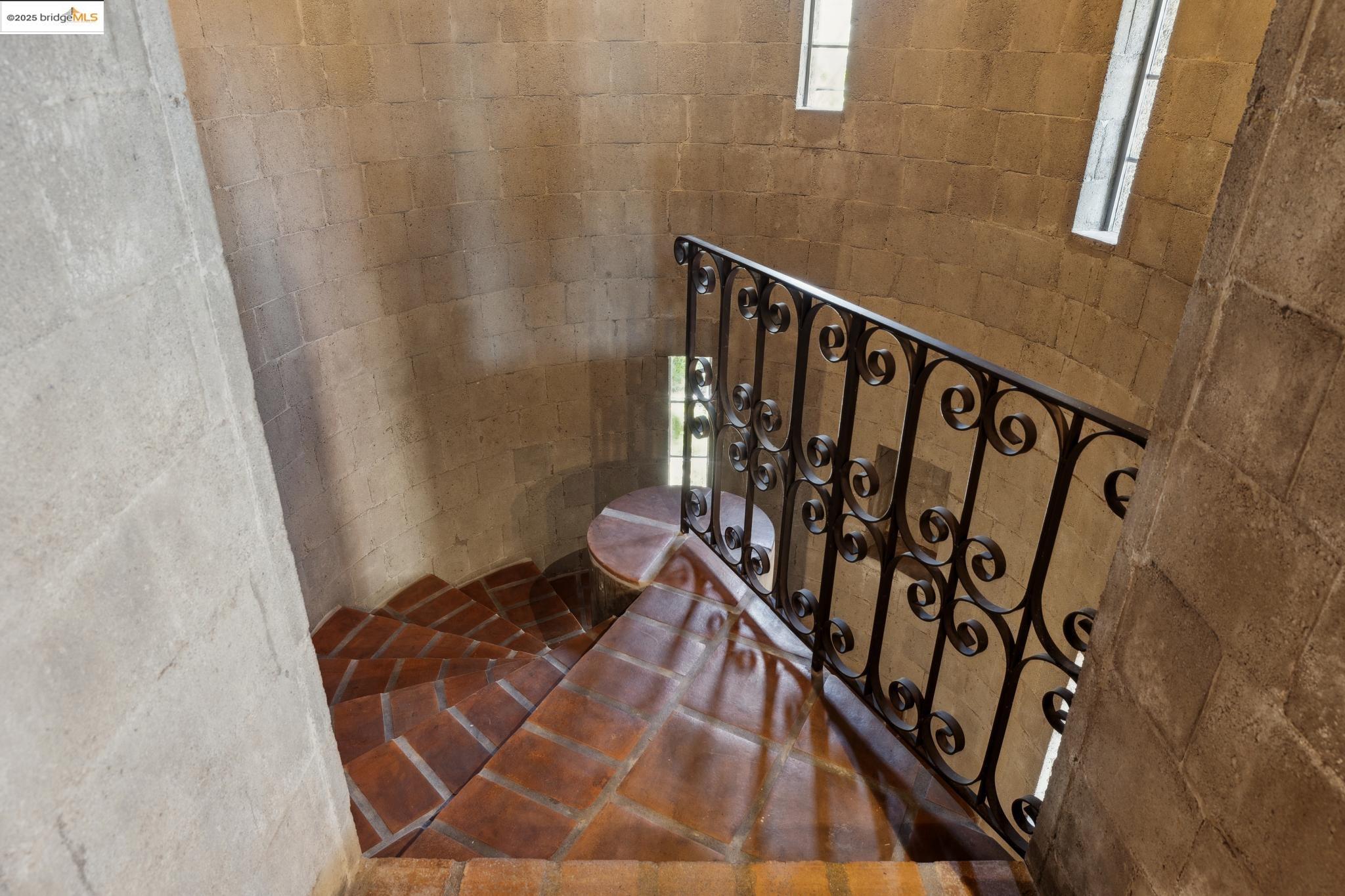 2900 Buena Vista Way