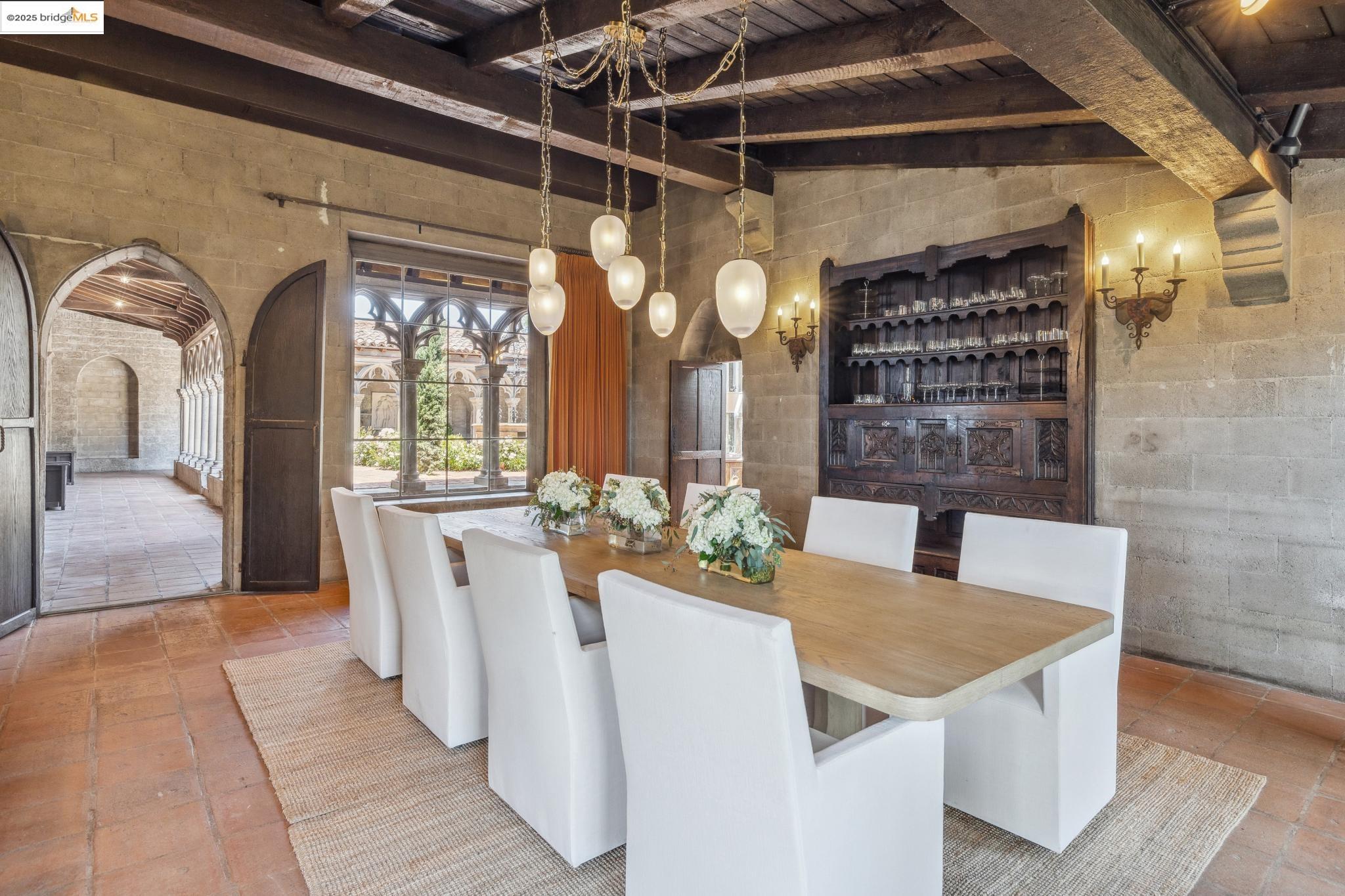 2900 Buena Vista Way