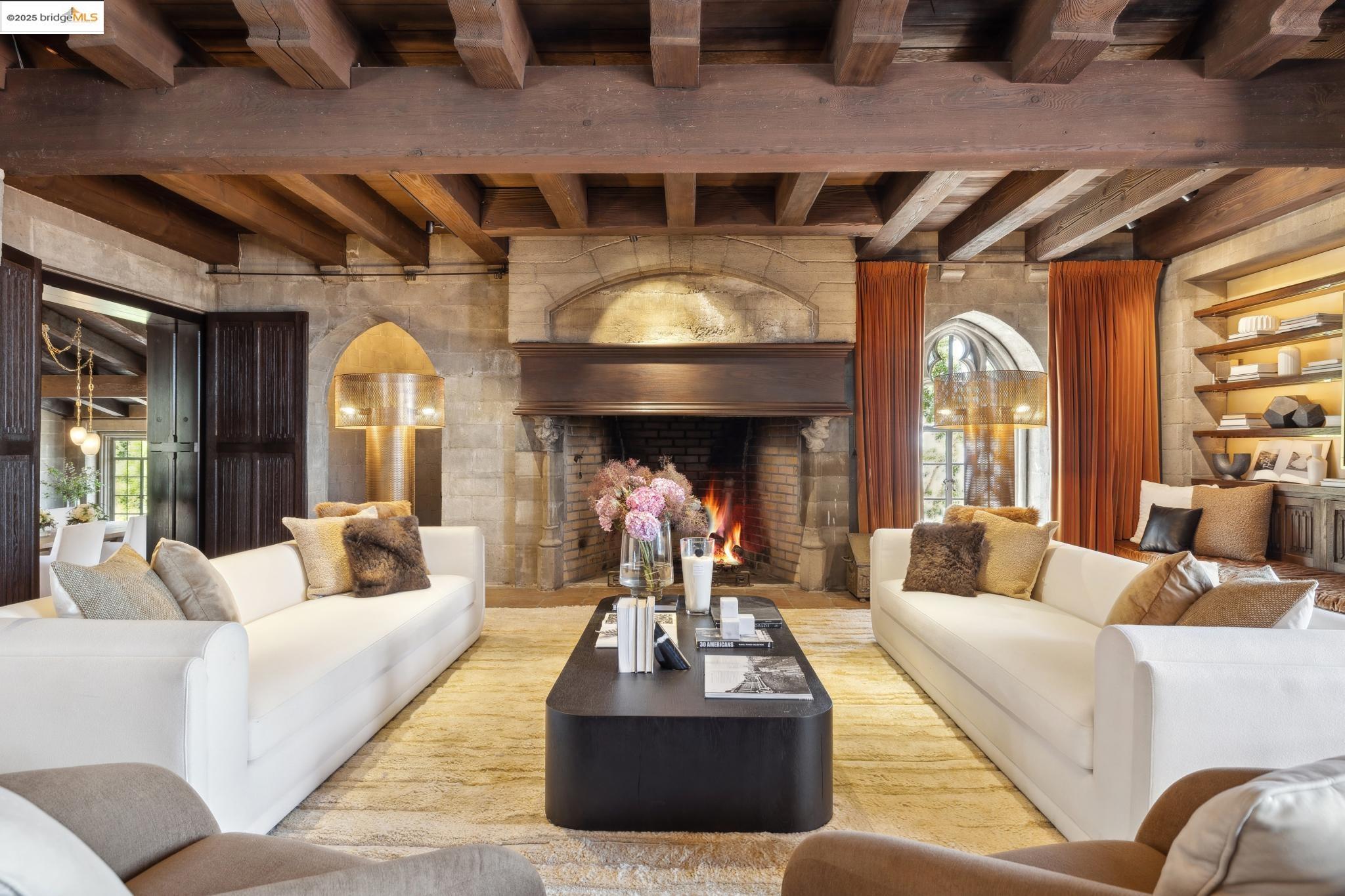 2900 Buena Vista Way