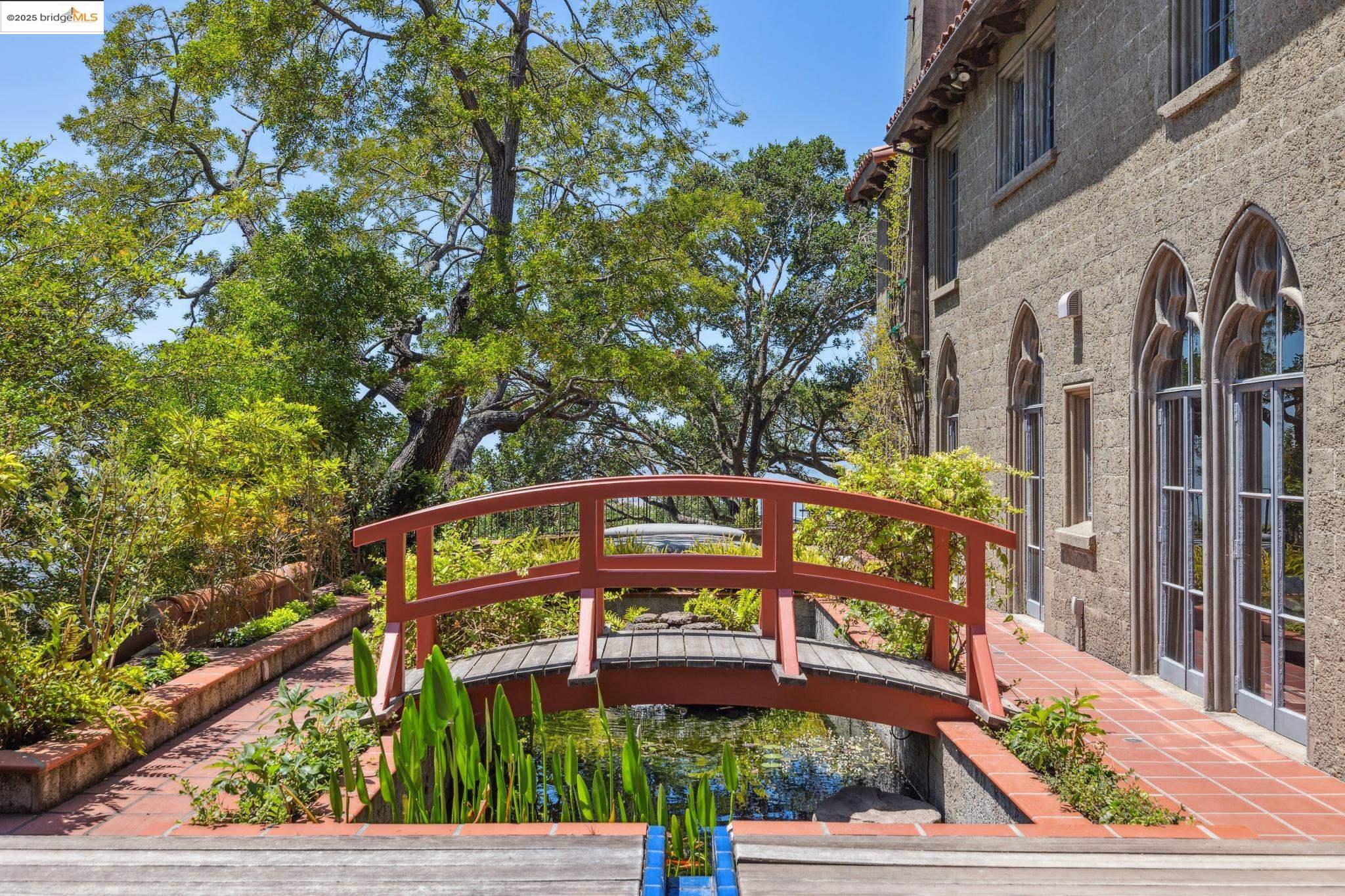 2900 Buena Vista Way