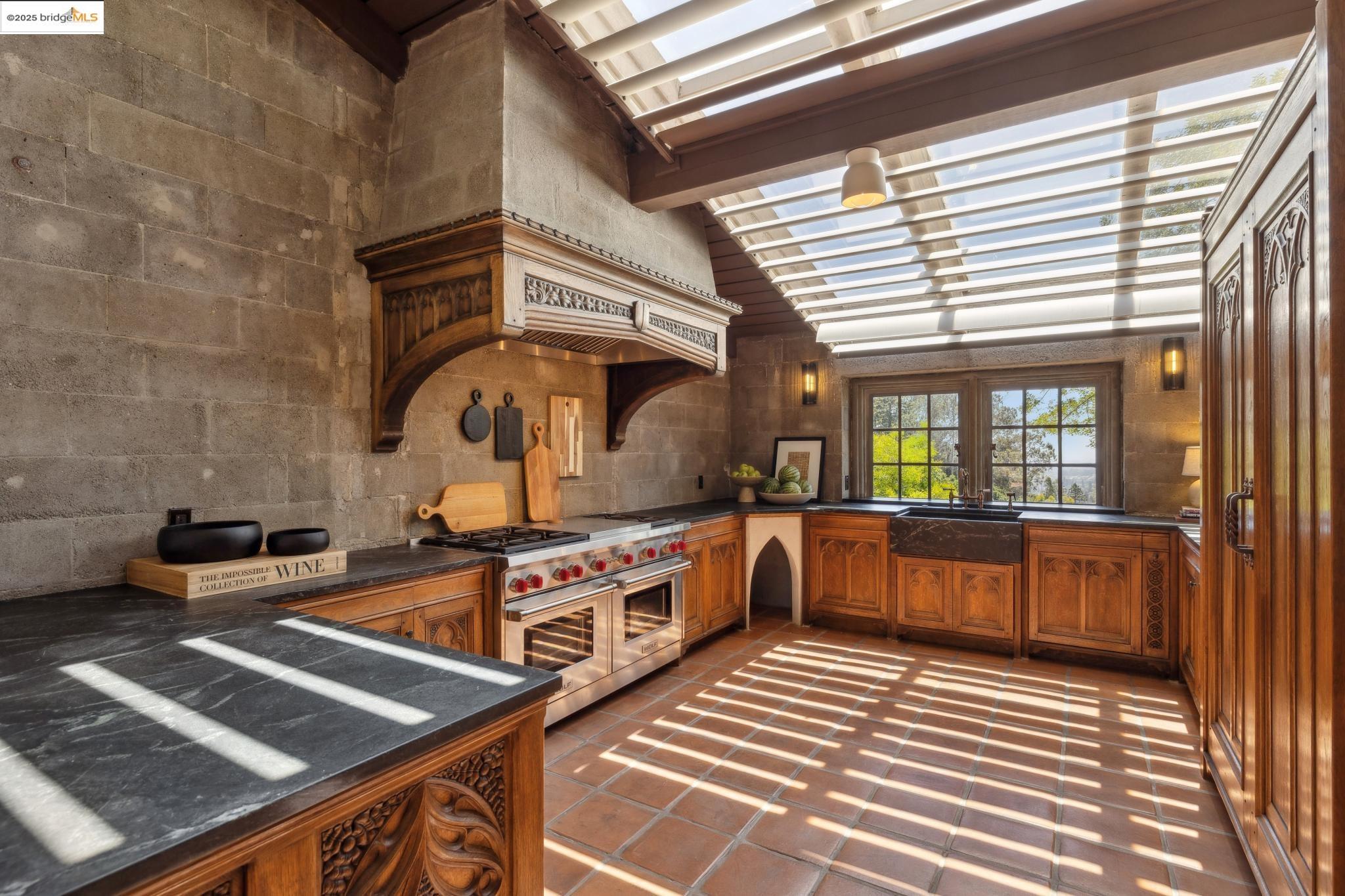 2900 Buena Vista Way