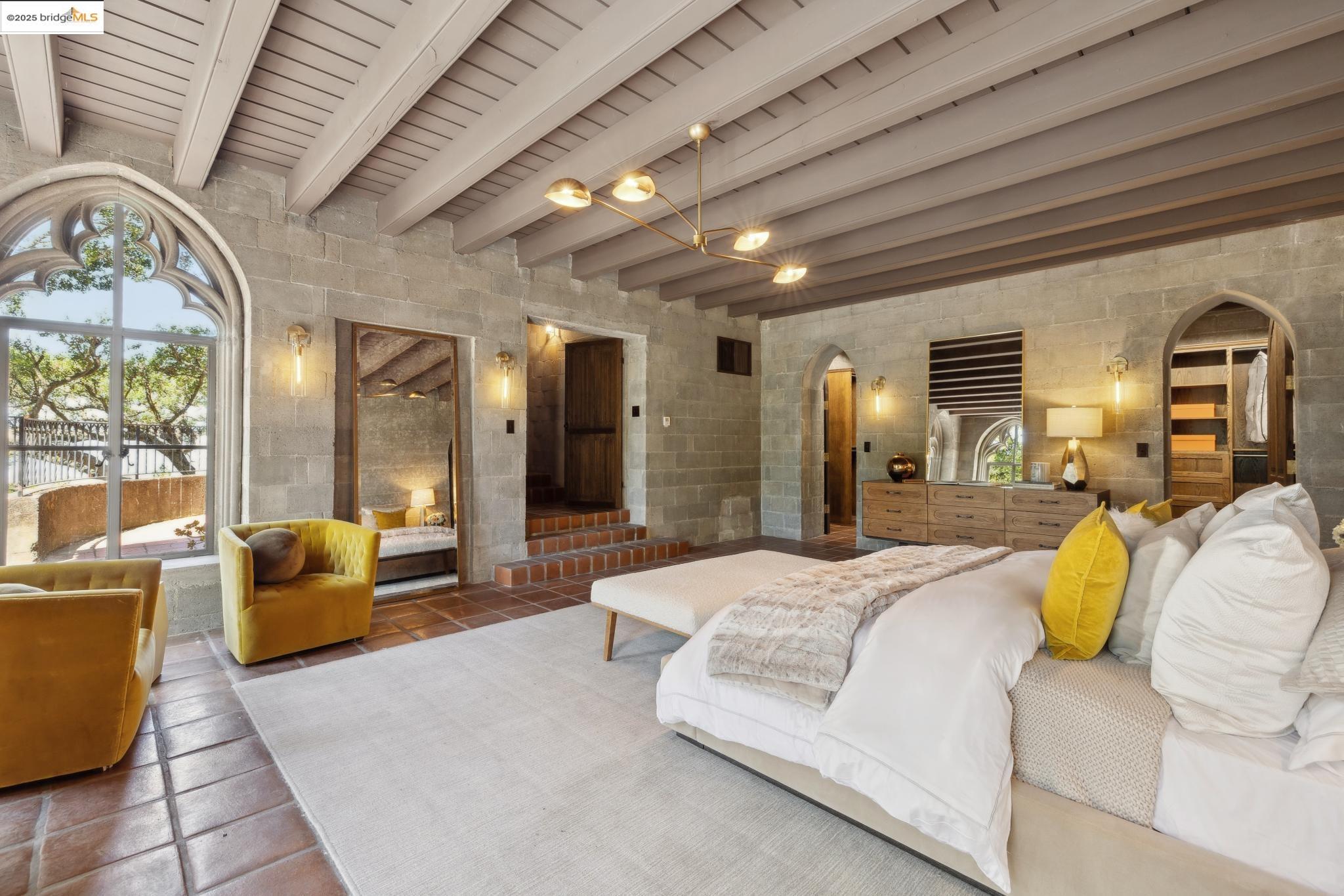 2900 Buena Vista Way