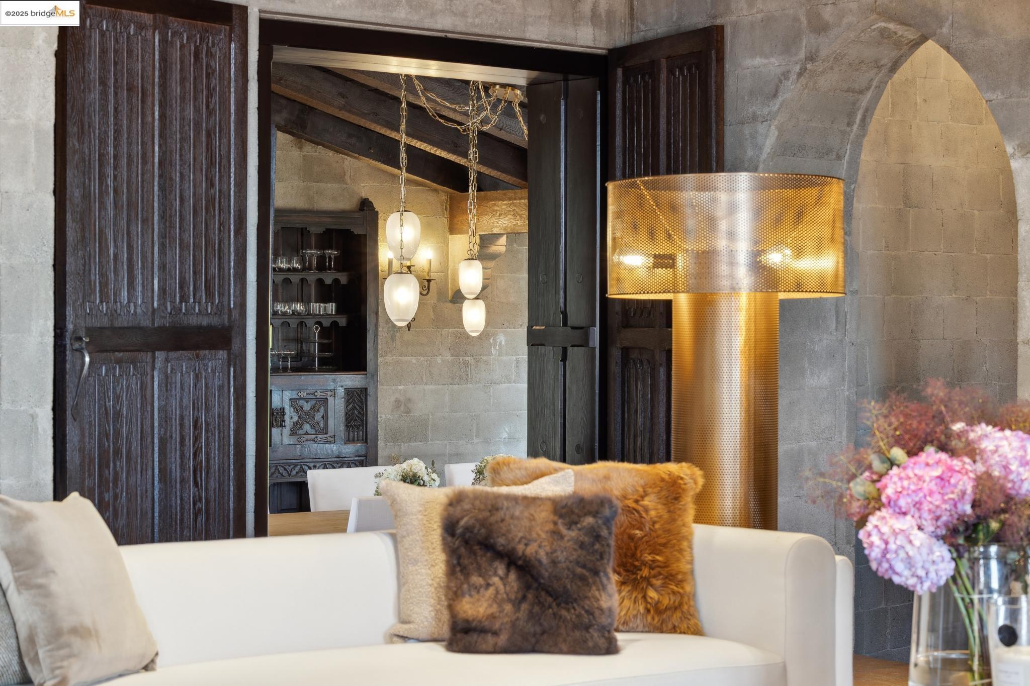 2900 Buena Vista Way