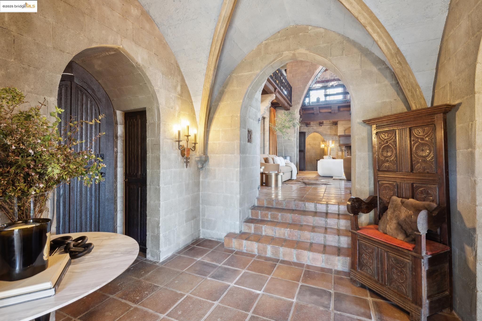 2900 Buena Vista Way