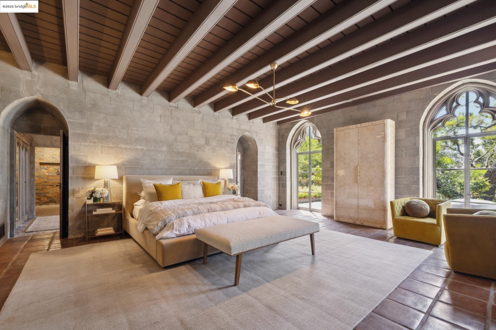 2900 Buena Vista Way