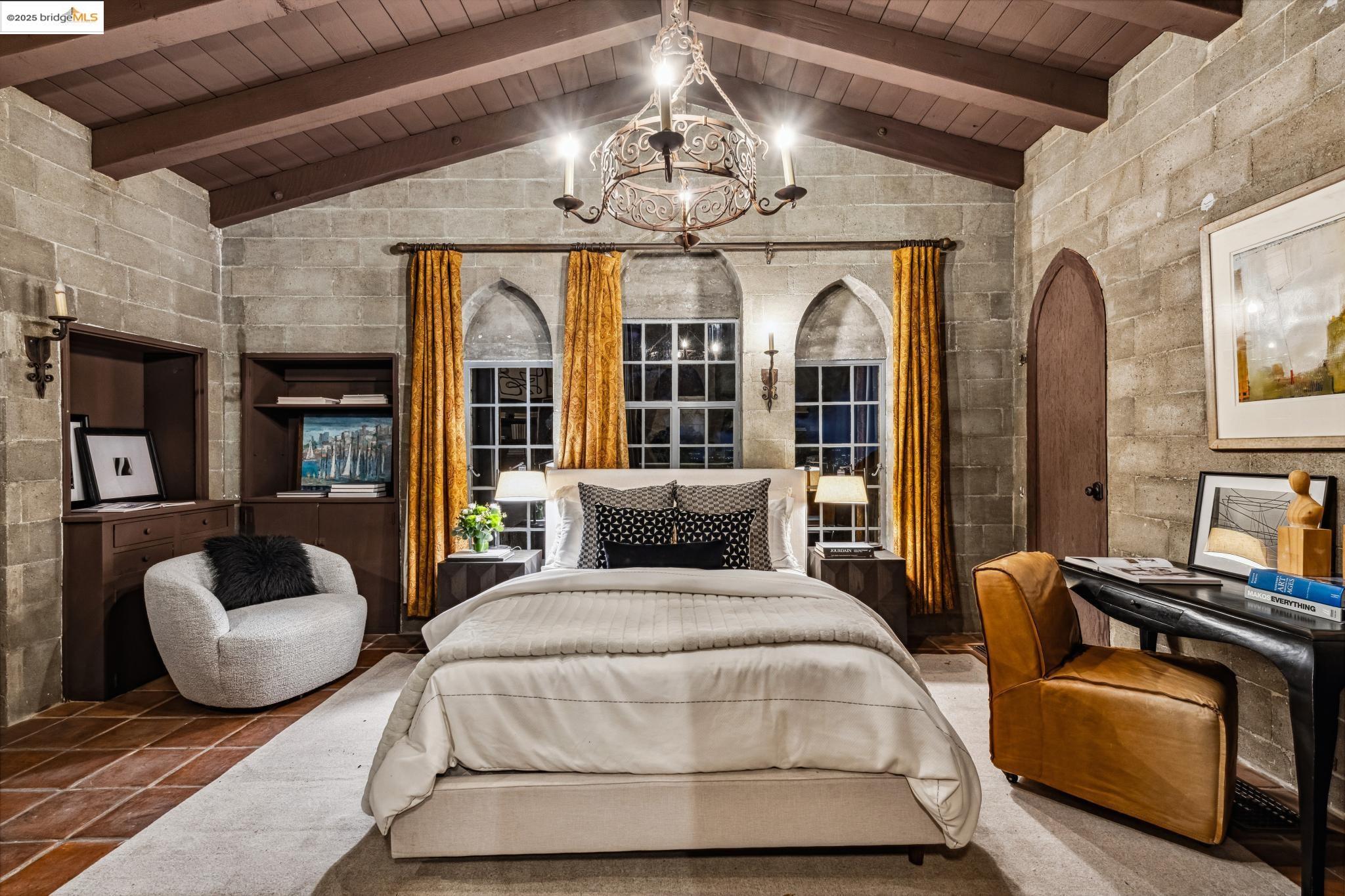 2900 Buena Vista Way