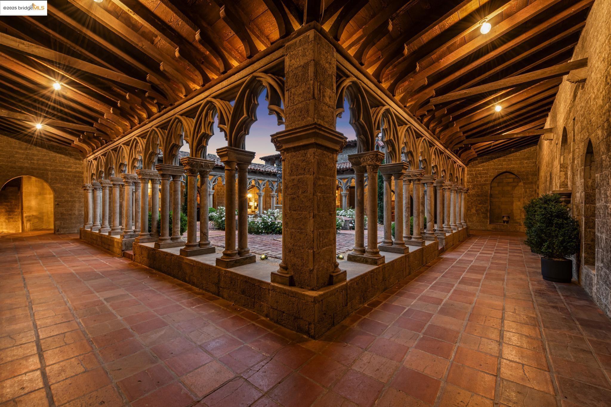 2900 Buena Vista Way