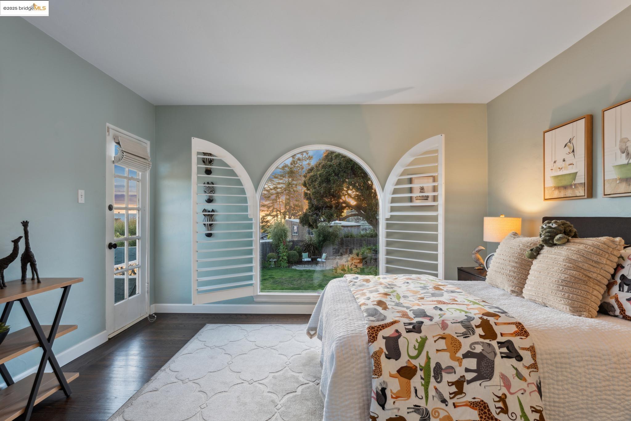 338 Berkeley Park Blvd