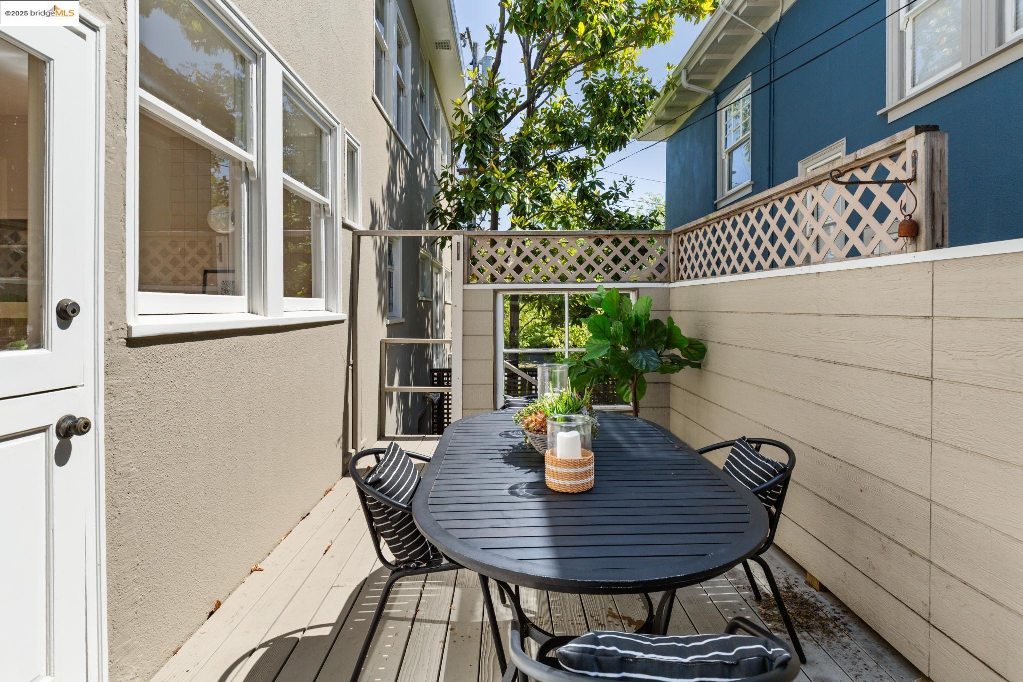 2946 Piedmont Ave