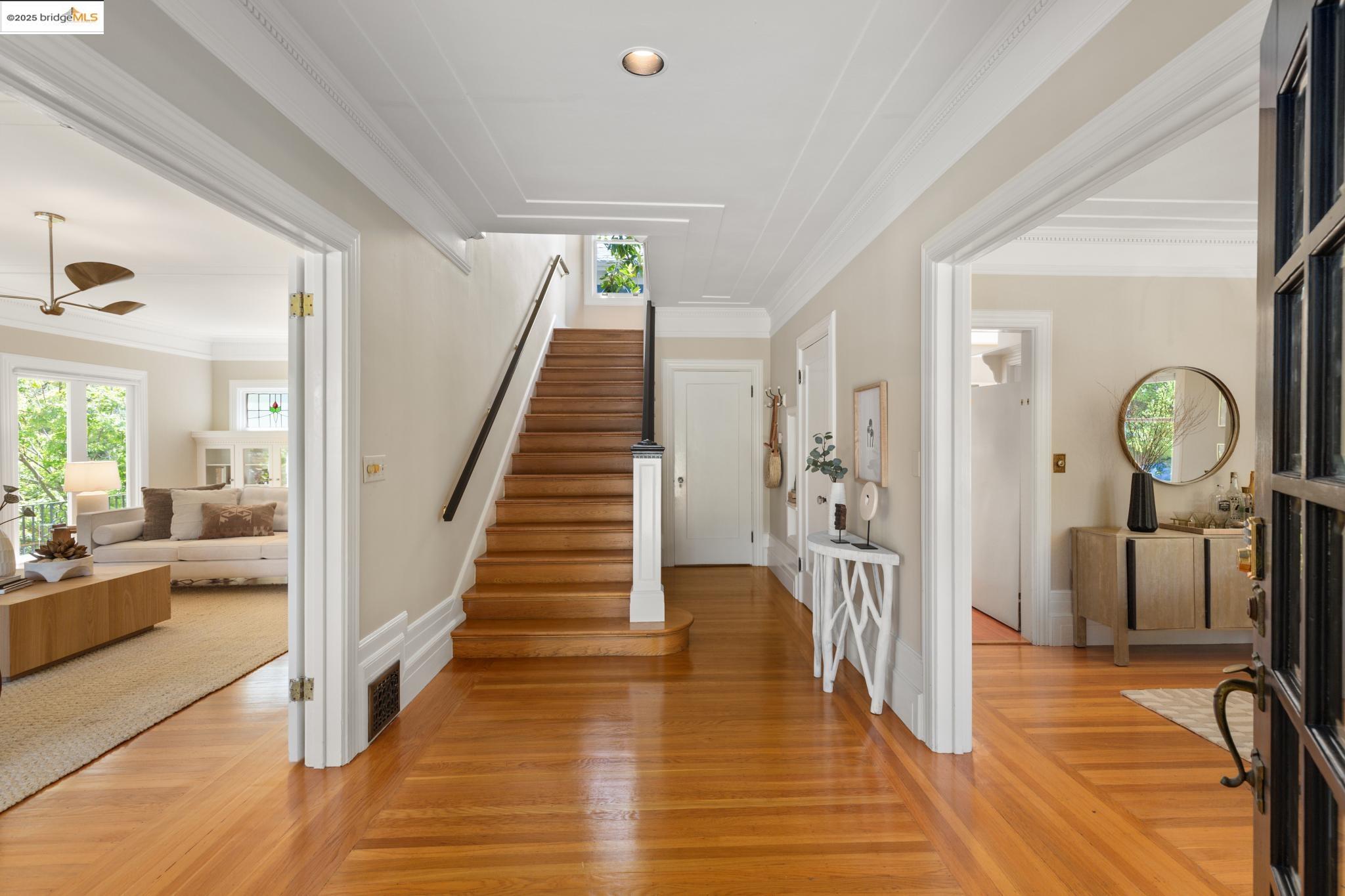 2946 Piedmont Ave