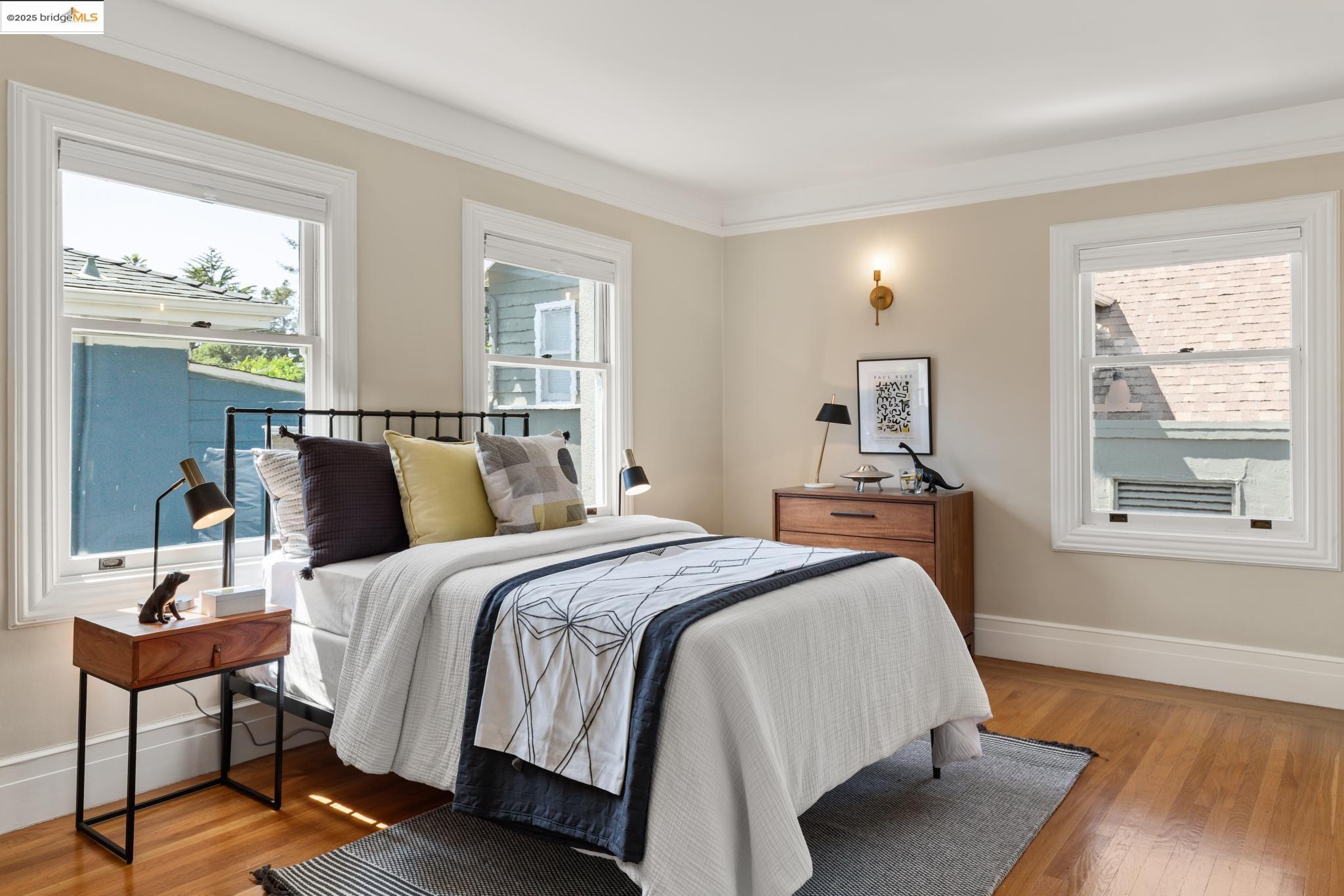 2946 Piedmont Ave