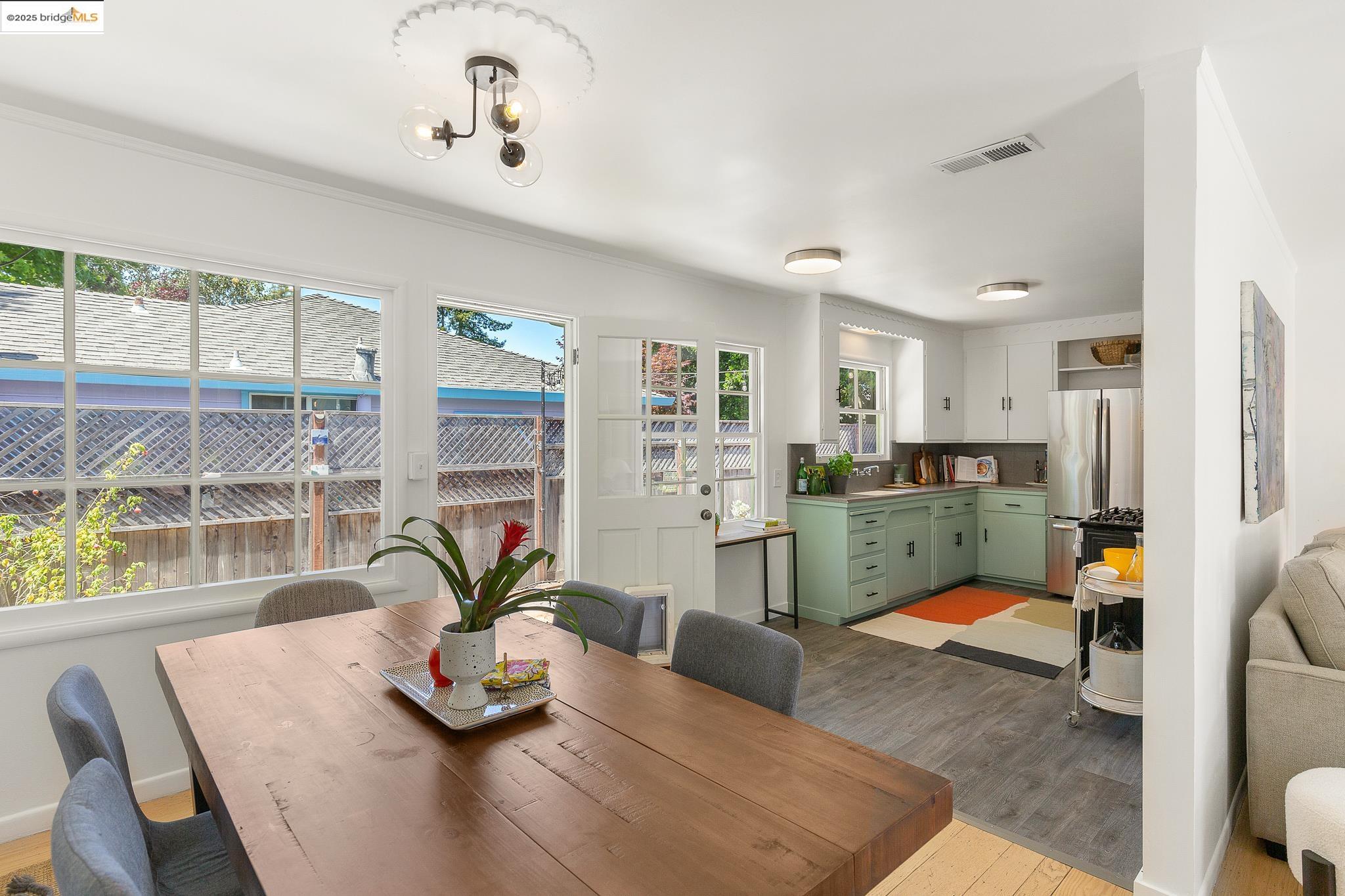 298 Grizzly Peak Blvd