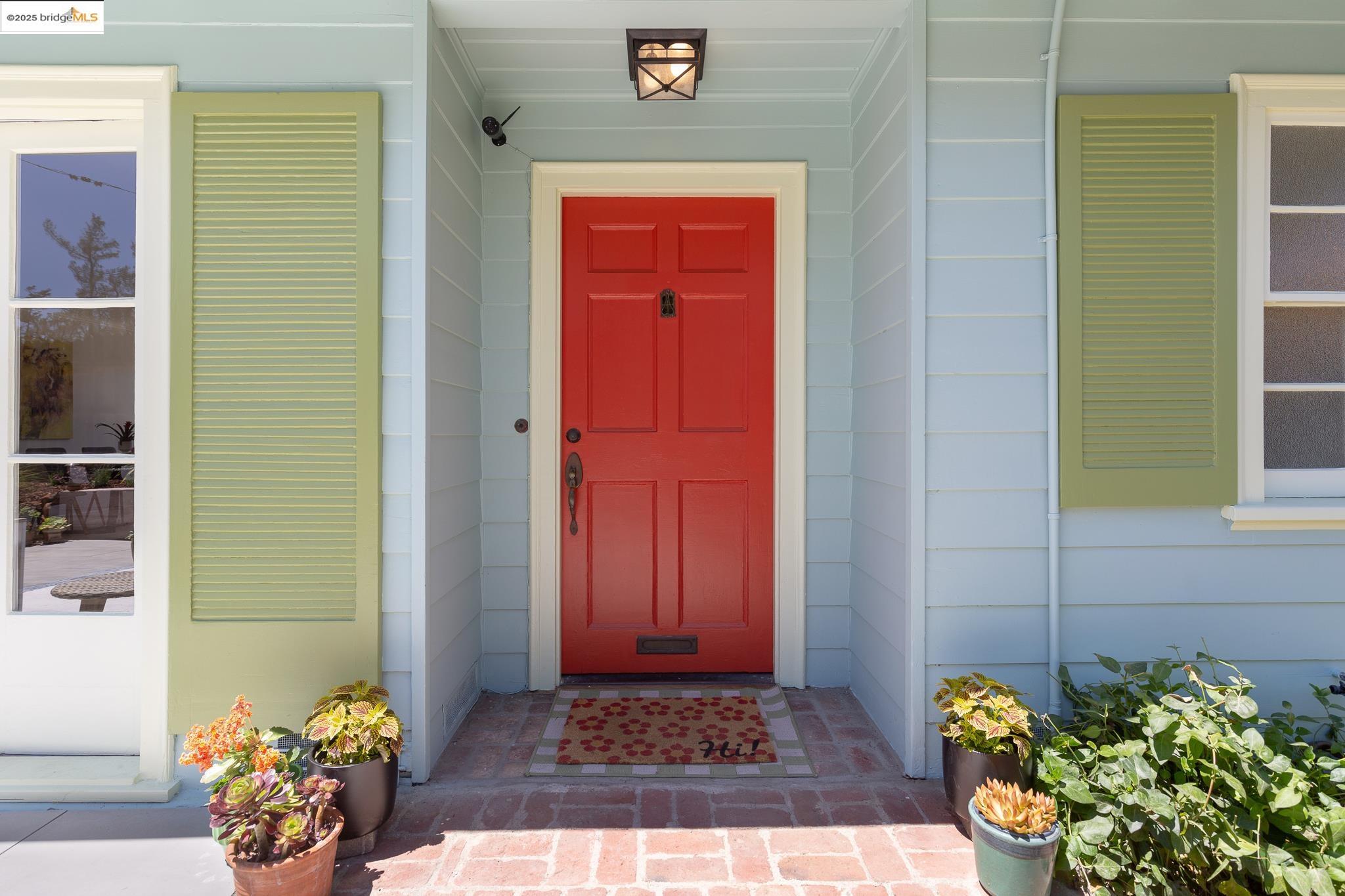 298 Grizzly Peak Blvd