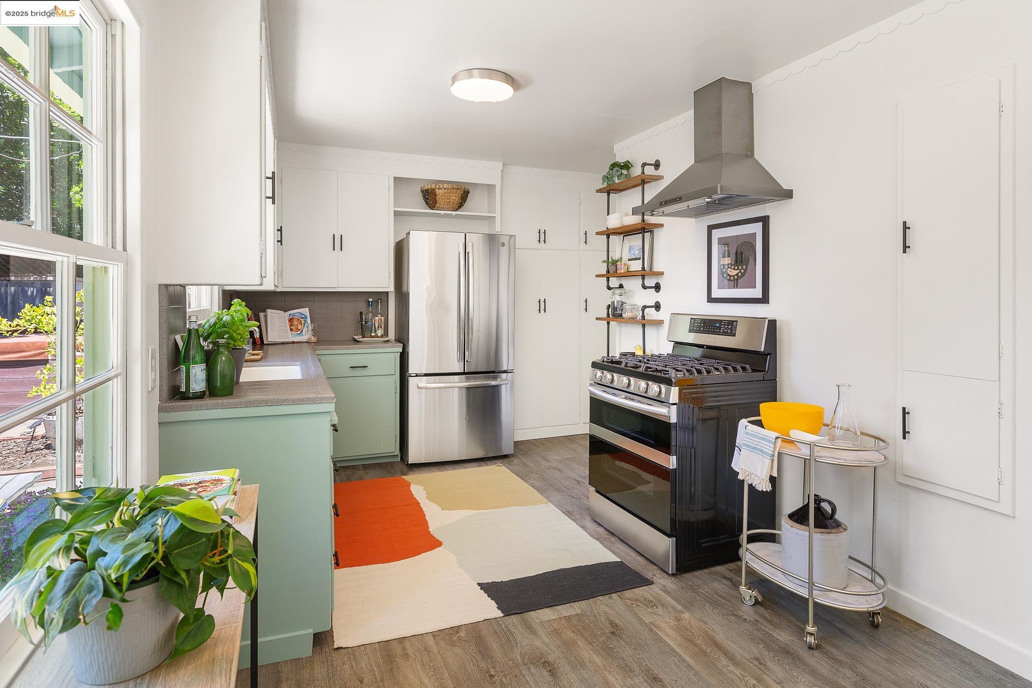 298 Grizzly Peak Blvd