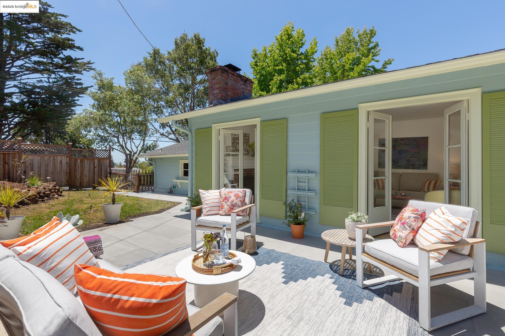 298 Grizzly Peak Blvd