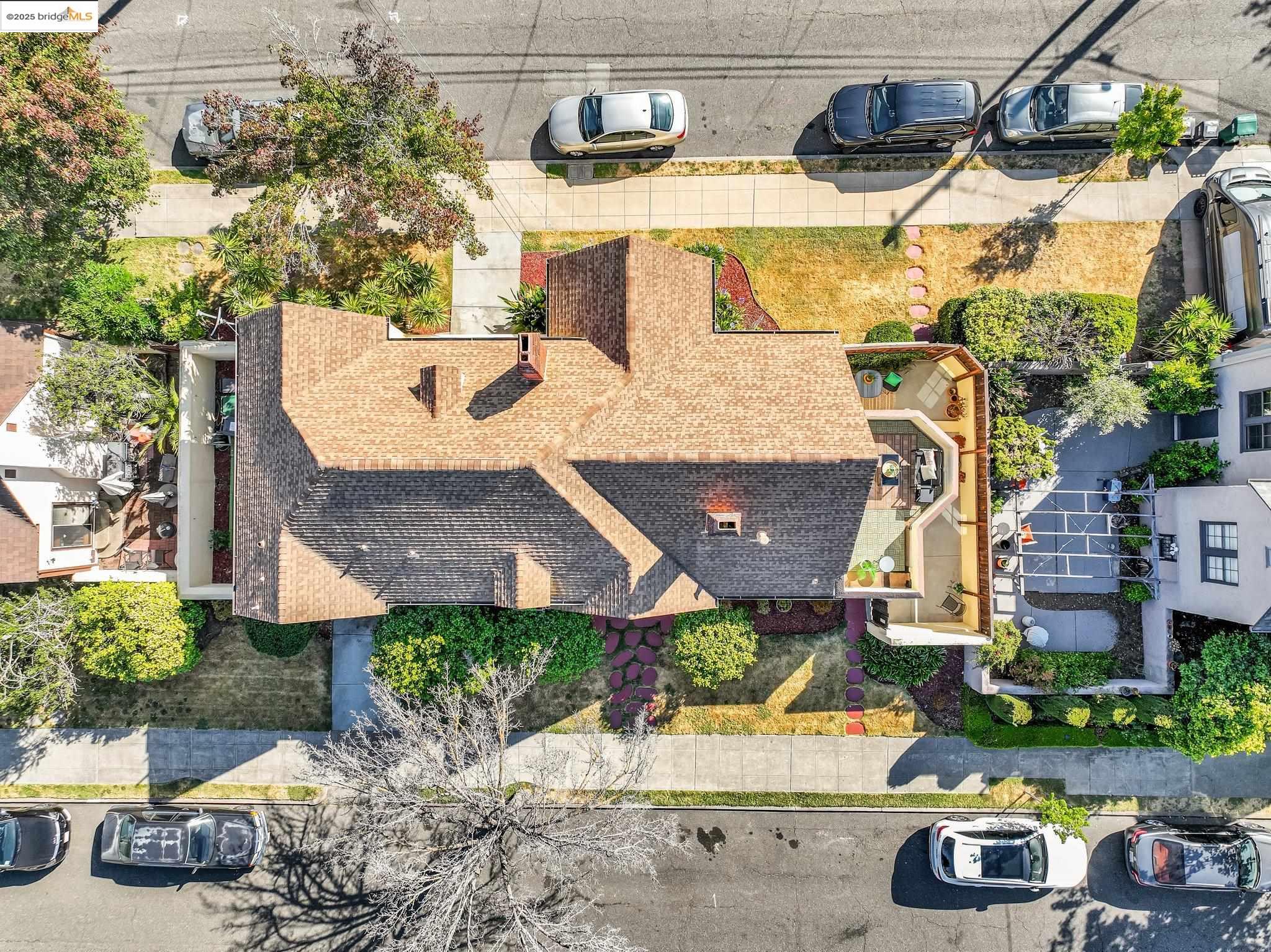 5605 Picardy Dr