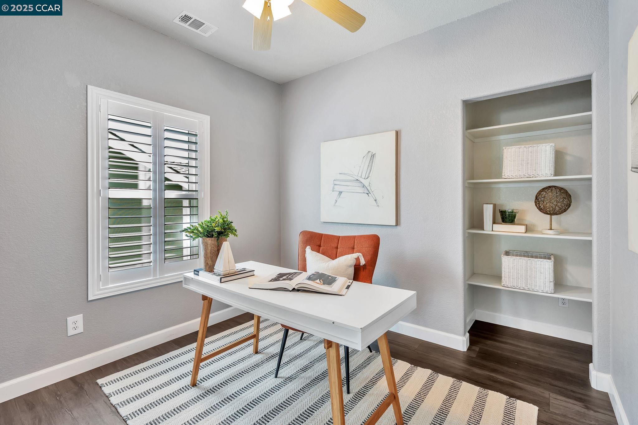 300 Saint Augustine Ct