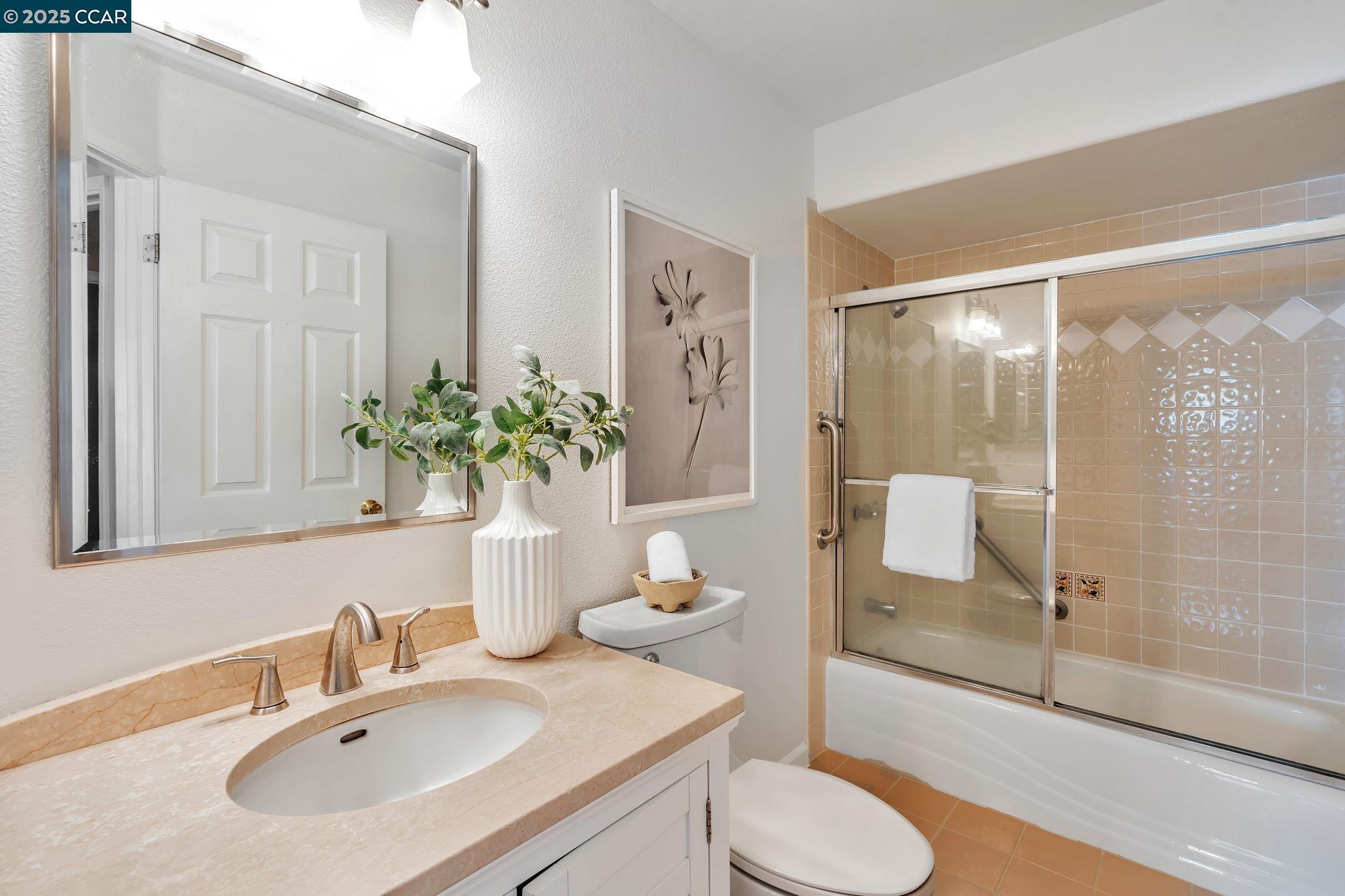 300 Saint Augustine Ct